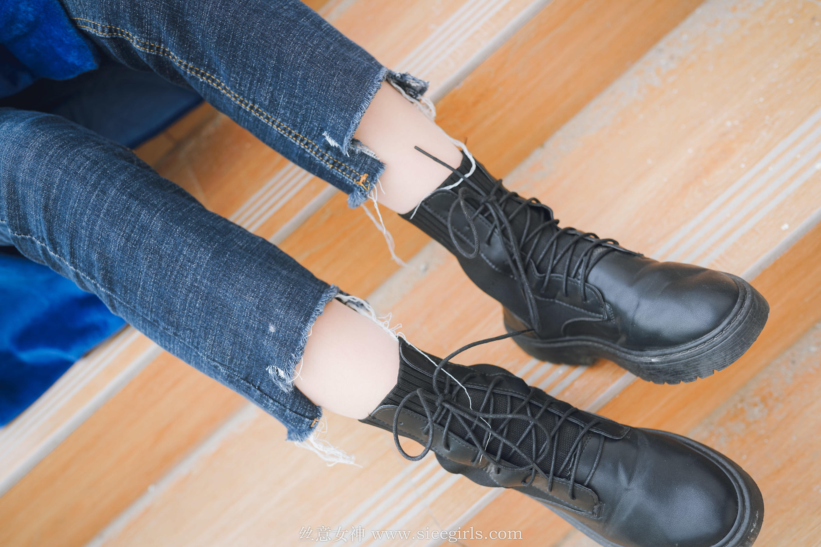 [丝意SIEE] 含含&圆圆 镜中姐妹  第7张