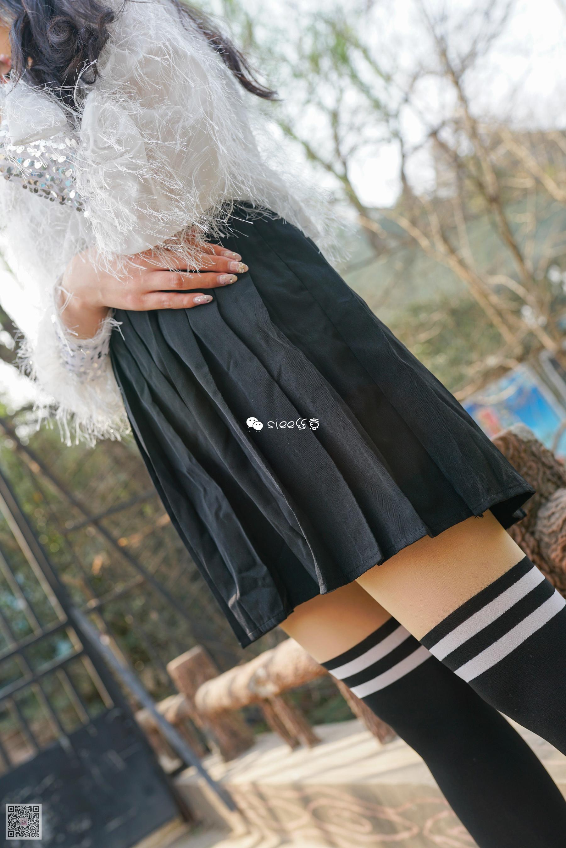 [丝意SIEE] 小月 害羞的学生袜  第3张