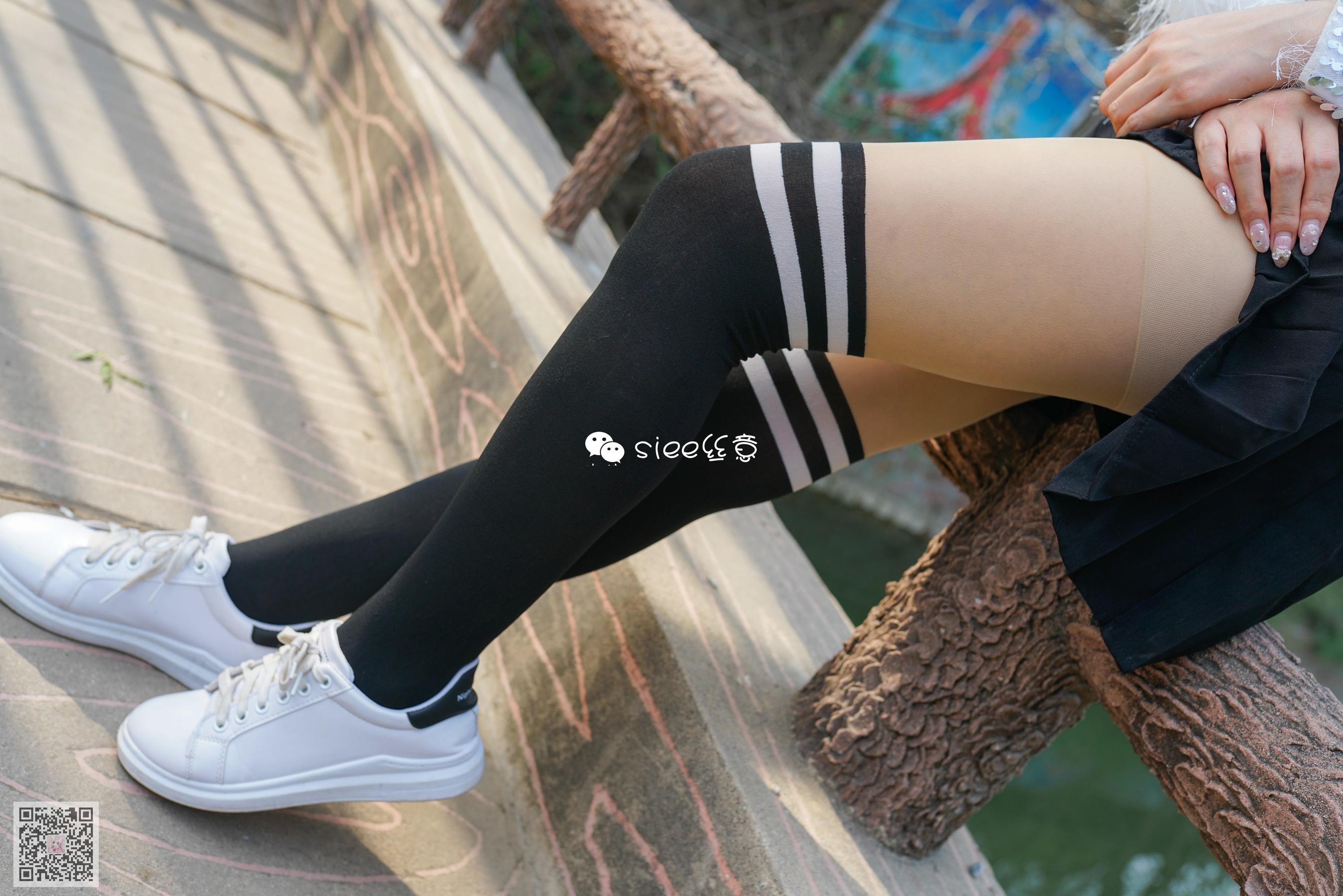 [丝意SIEE] 小月 害羞的学生袜  第39张