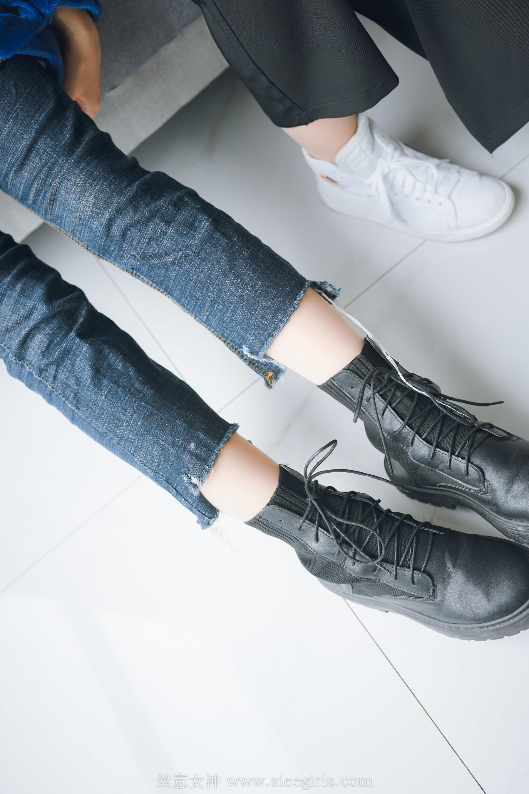 [丝意SIEE] 含含&圆圆 镜中姐妹（下）  第52张