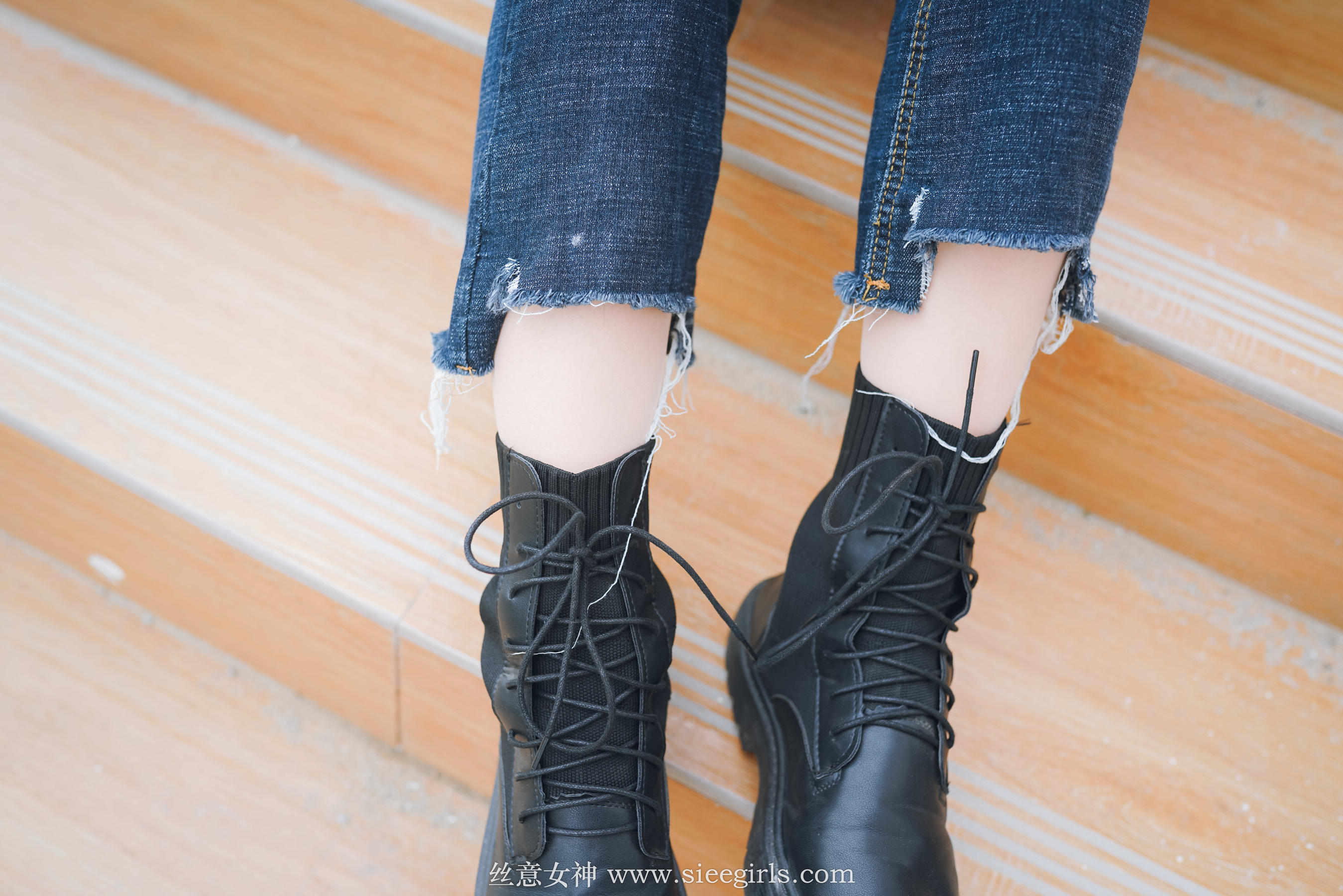 [丝意SIEE] 含含&圆圆 镜中姐妹  第7张