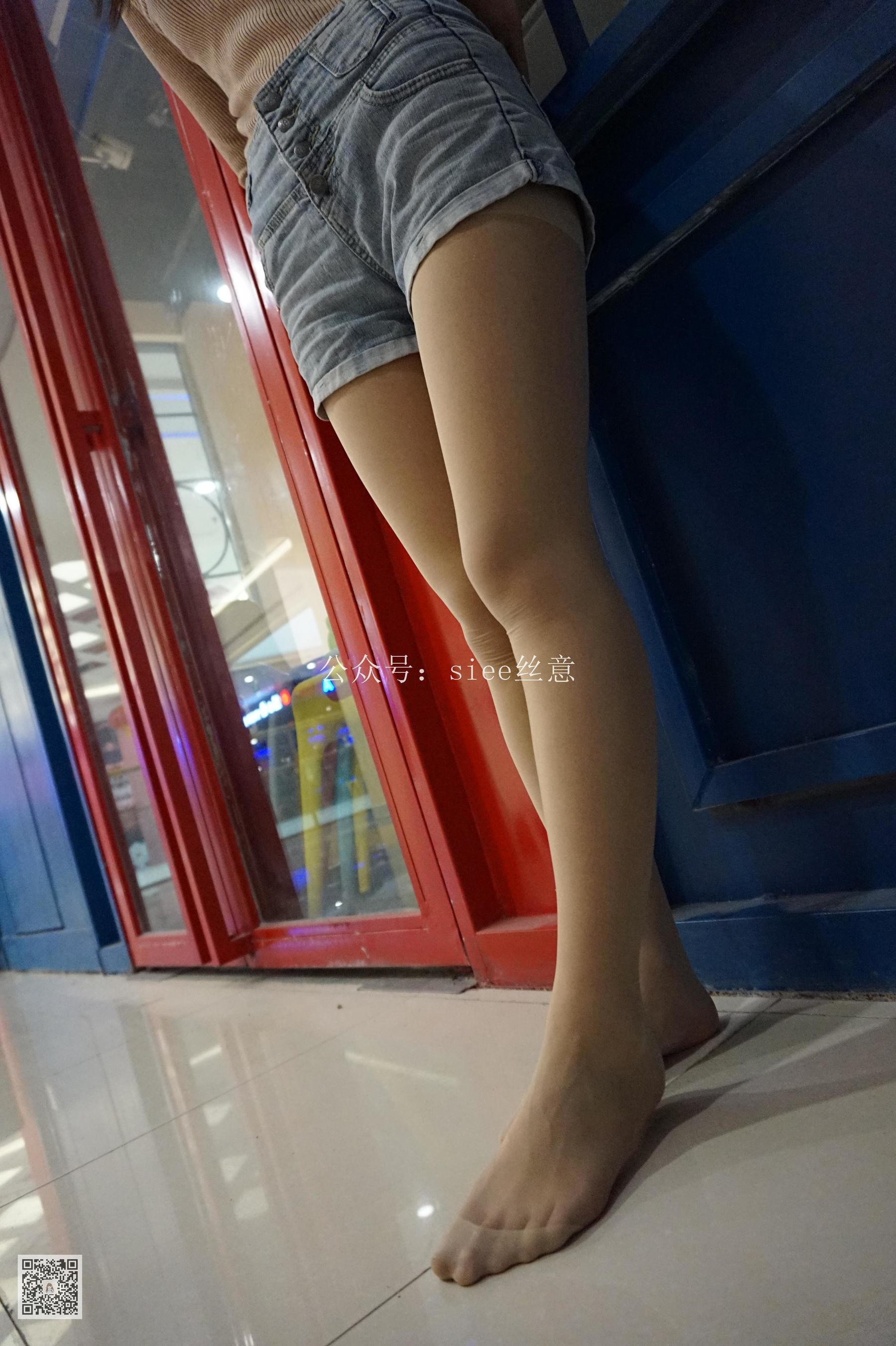 [丝意SIEE] 琦琦 白袄与肉丝  第54张