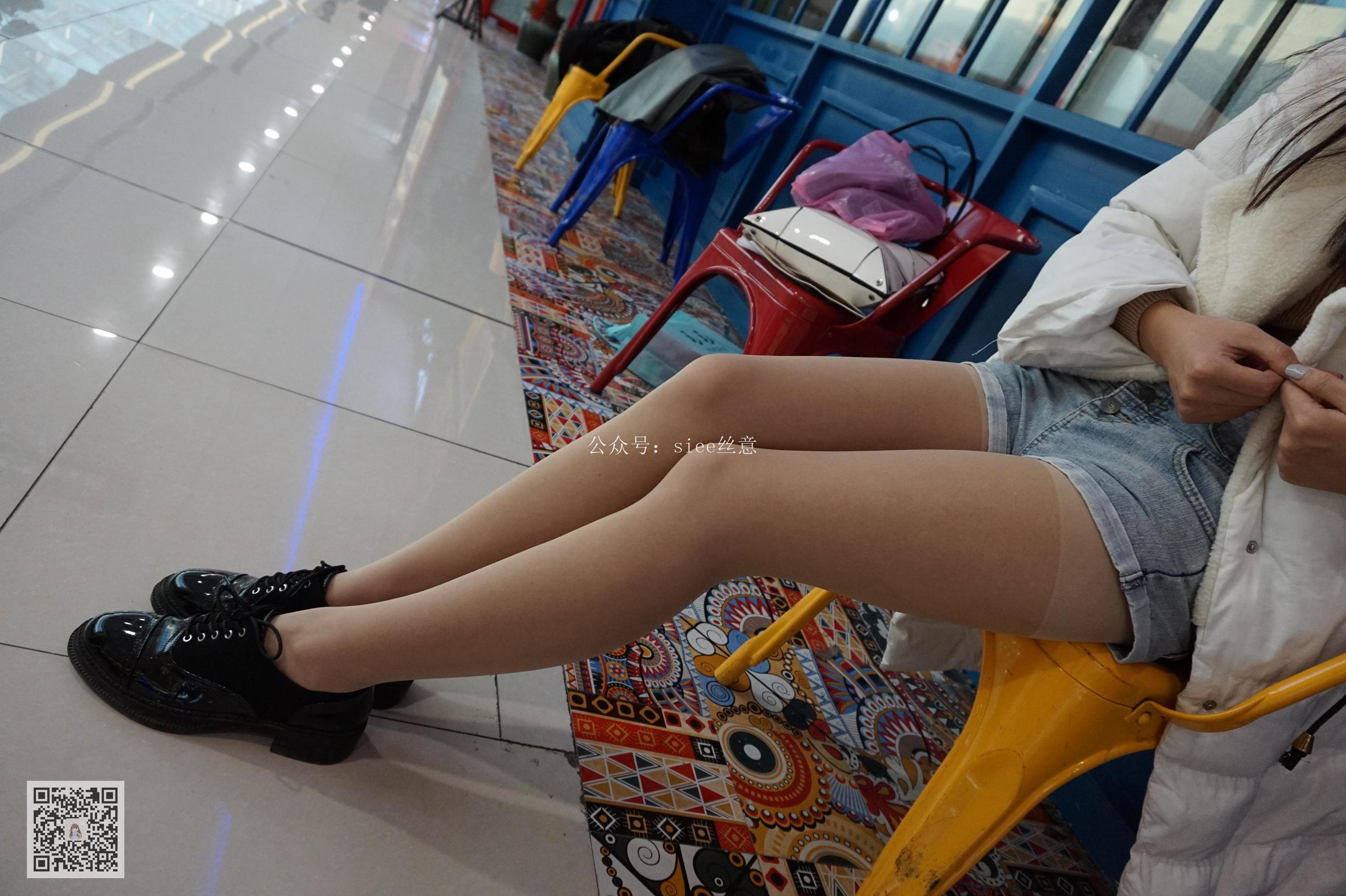 [丝意SIEE] 琦琦 白袄与肉丝  第9张