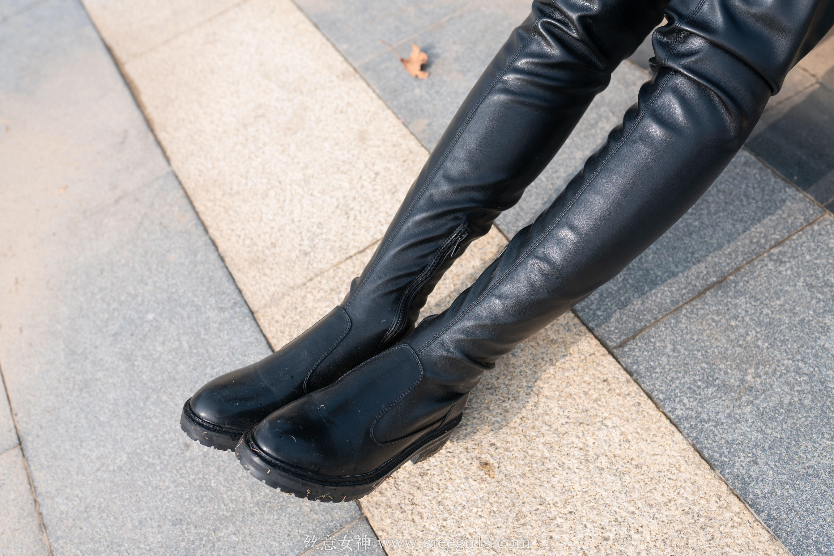 [丝意SIEE] 芊芊 秋意未尽，冬又望想  第11张