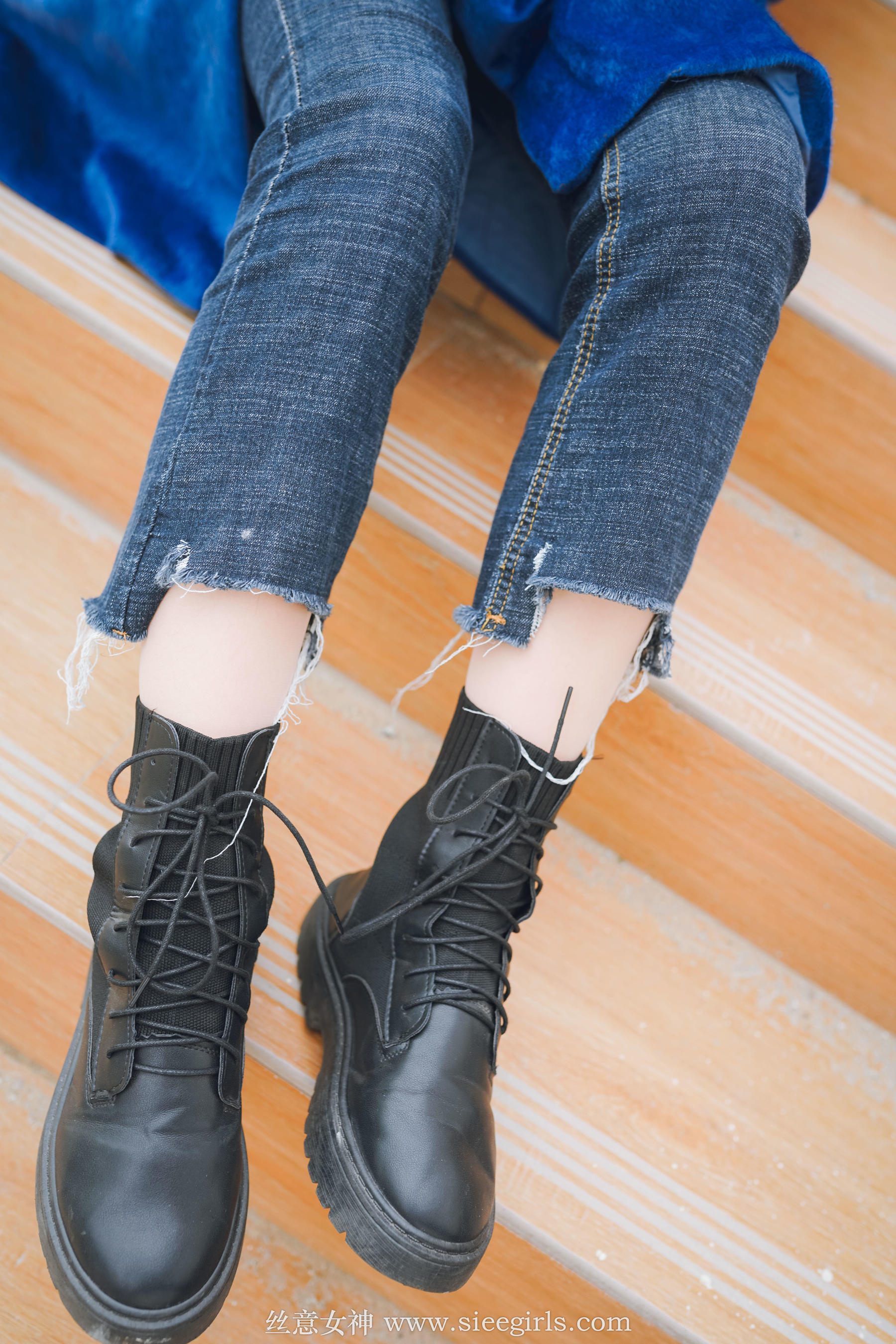 [丝意SIEE] 含含&圆圆 镜中姐妹  第7张