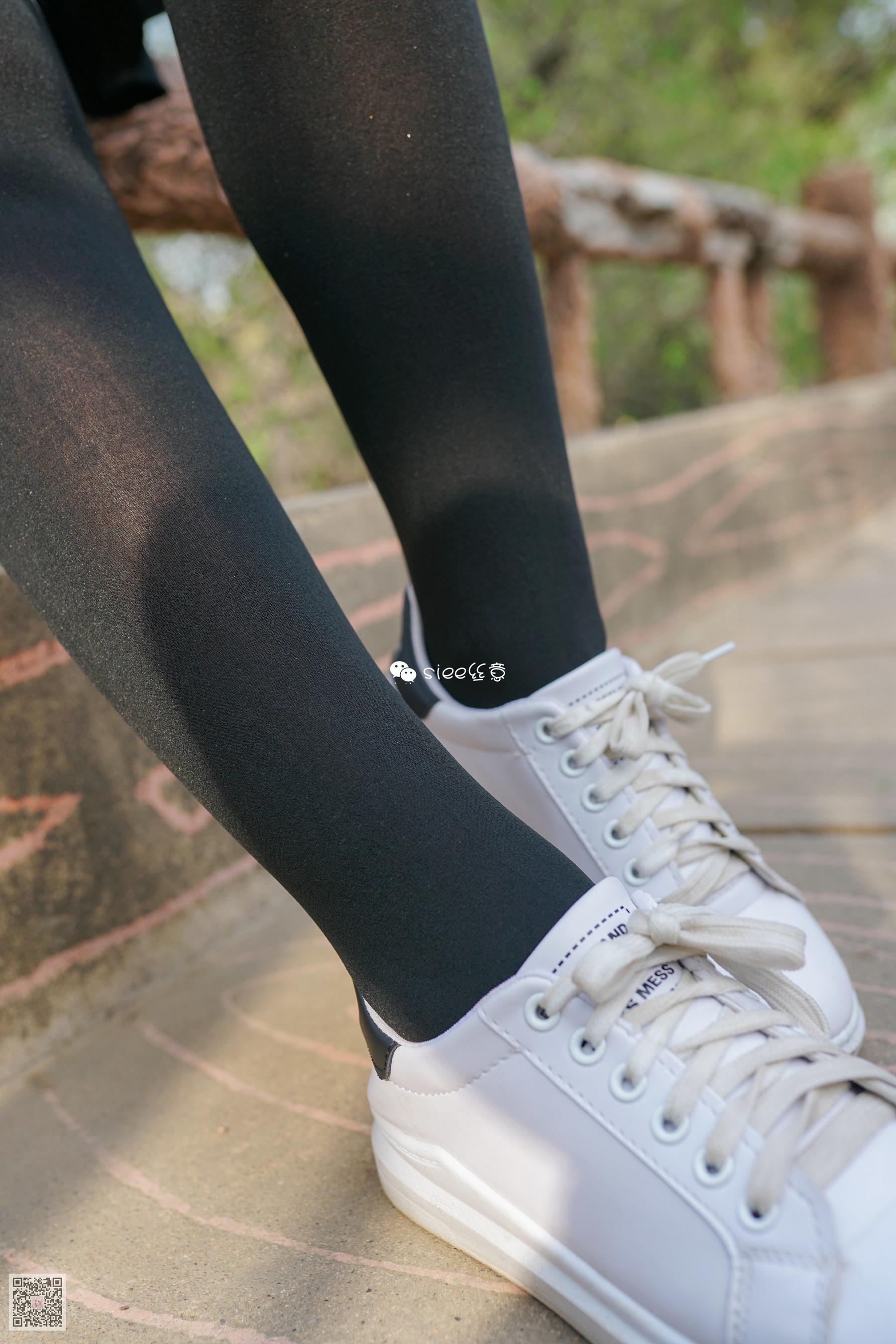 [丝意SIEE] 小月 害羞的学生袜  第40张