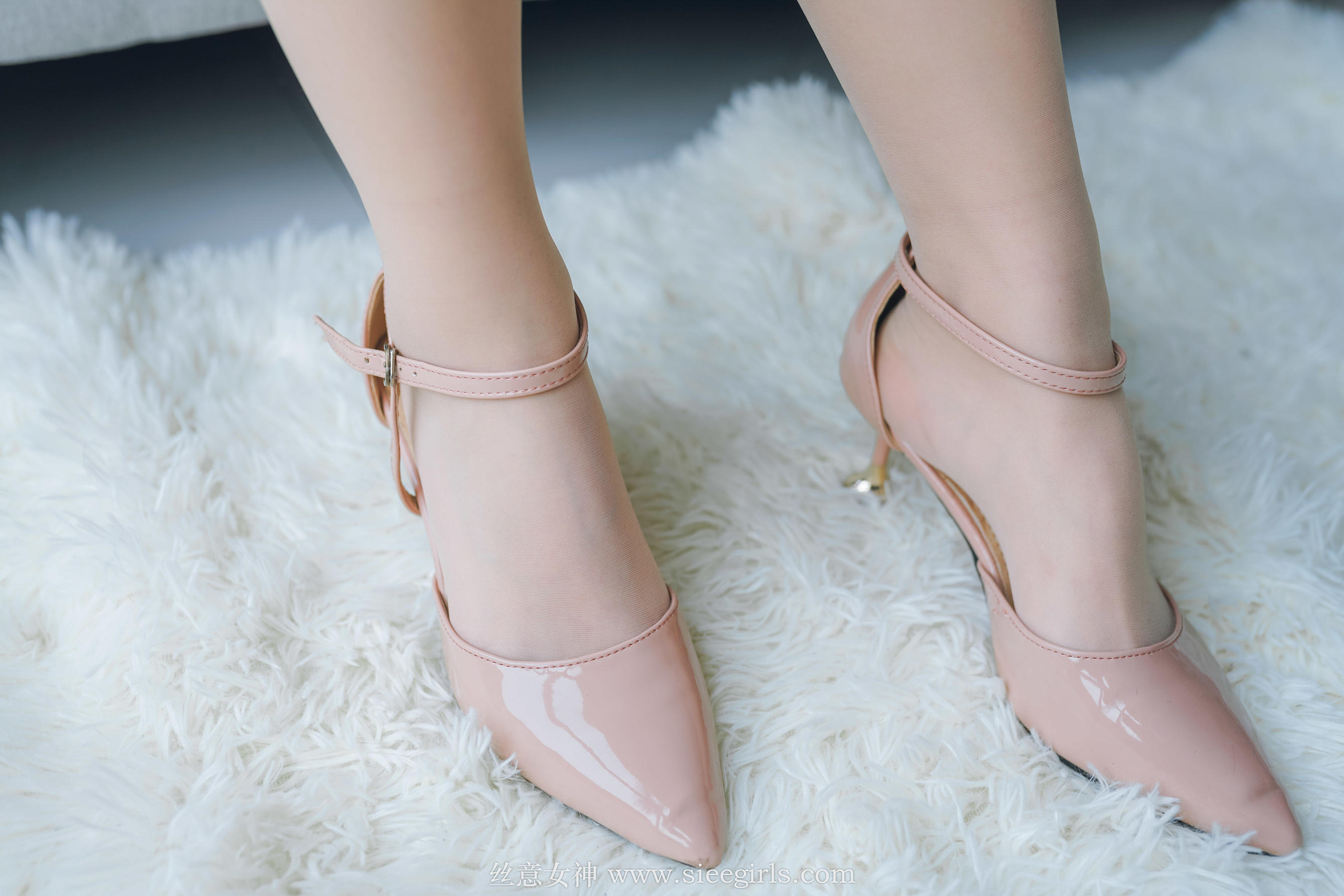 [丝意SIEE] 含含 那风，那雨，那朦胧  第22张