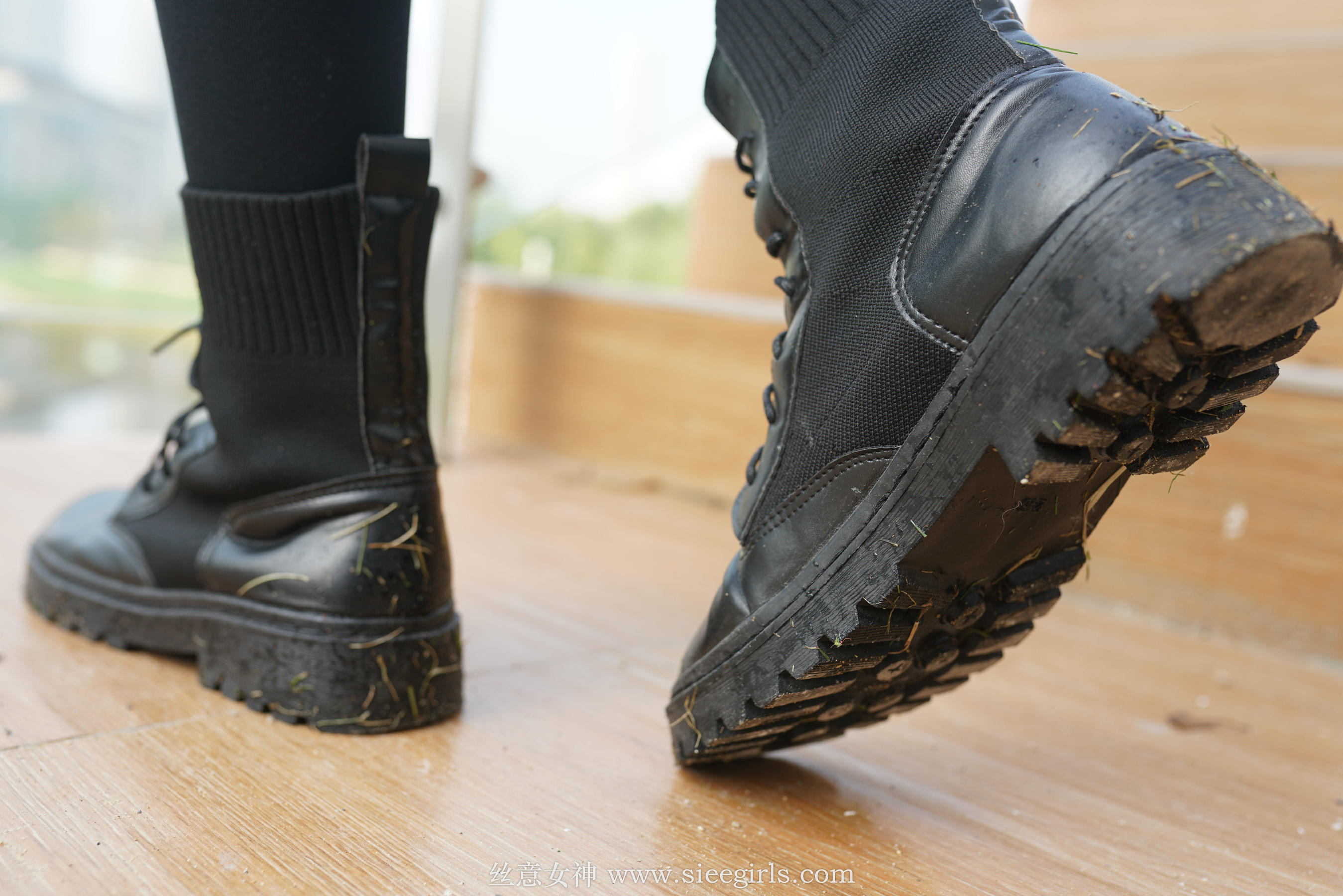 [丝意SIEE] 蓓蓓 一叶残荷，一场秋寒  第5张