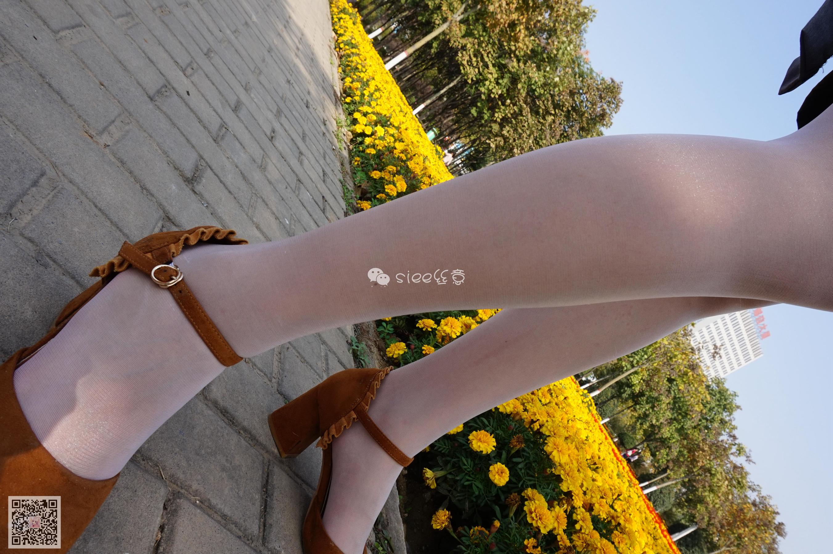 [丝意SIEE] 鱼鱼 花丛中的肉丝  第9张