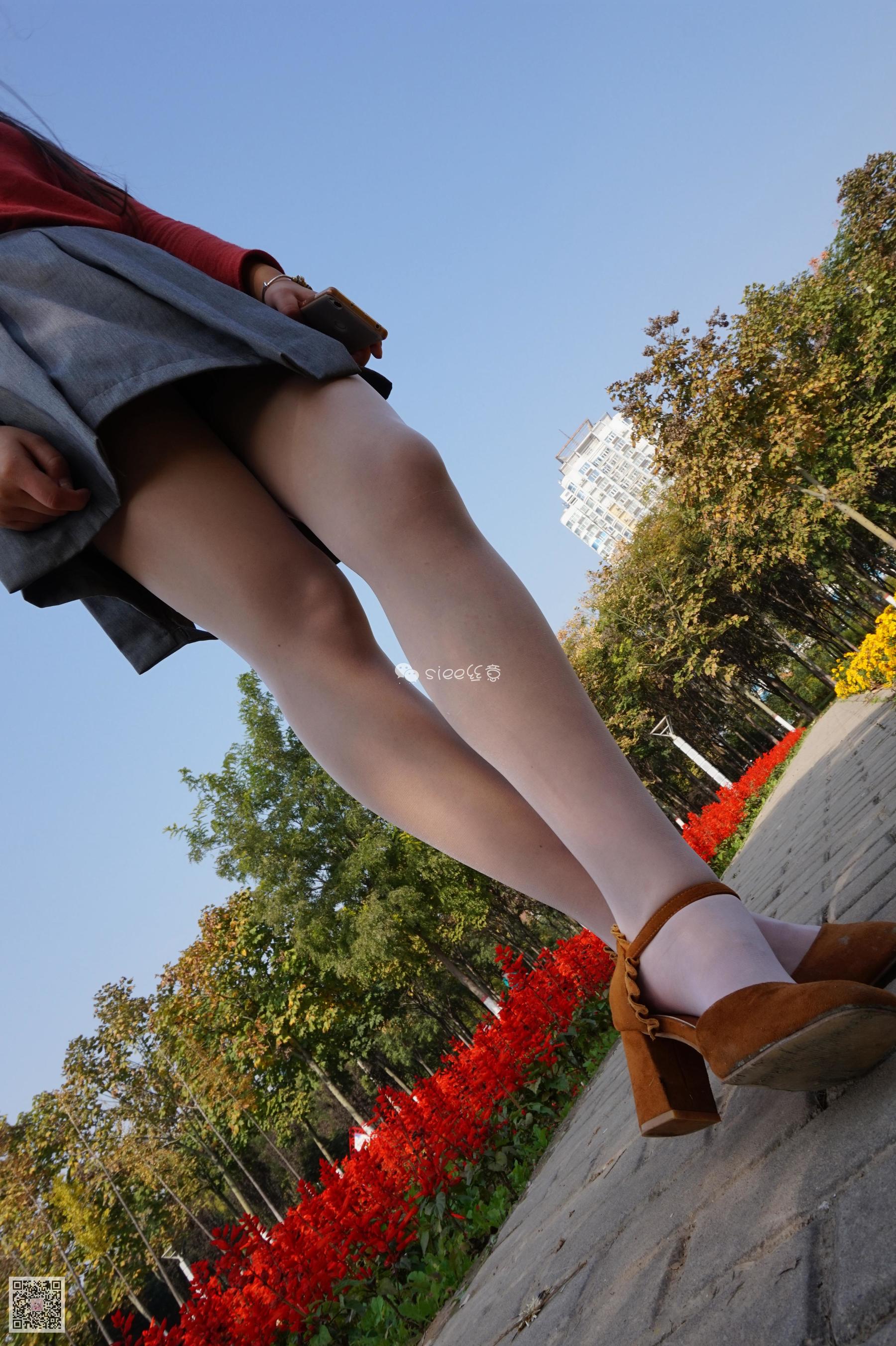 [丝意SIEE] 鱼鱼 花丛中的肉丝  第59张