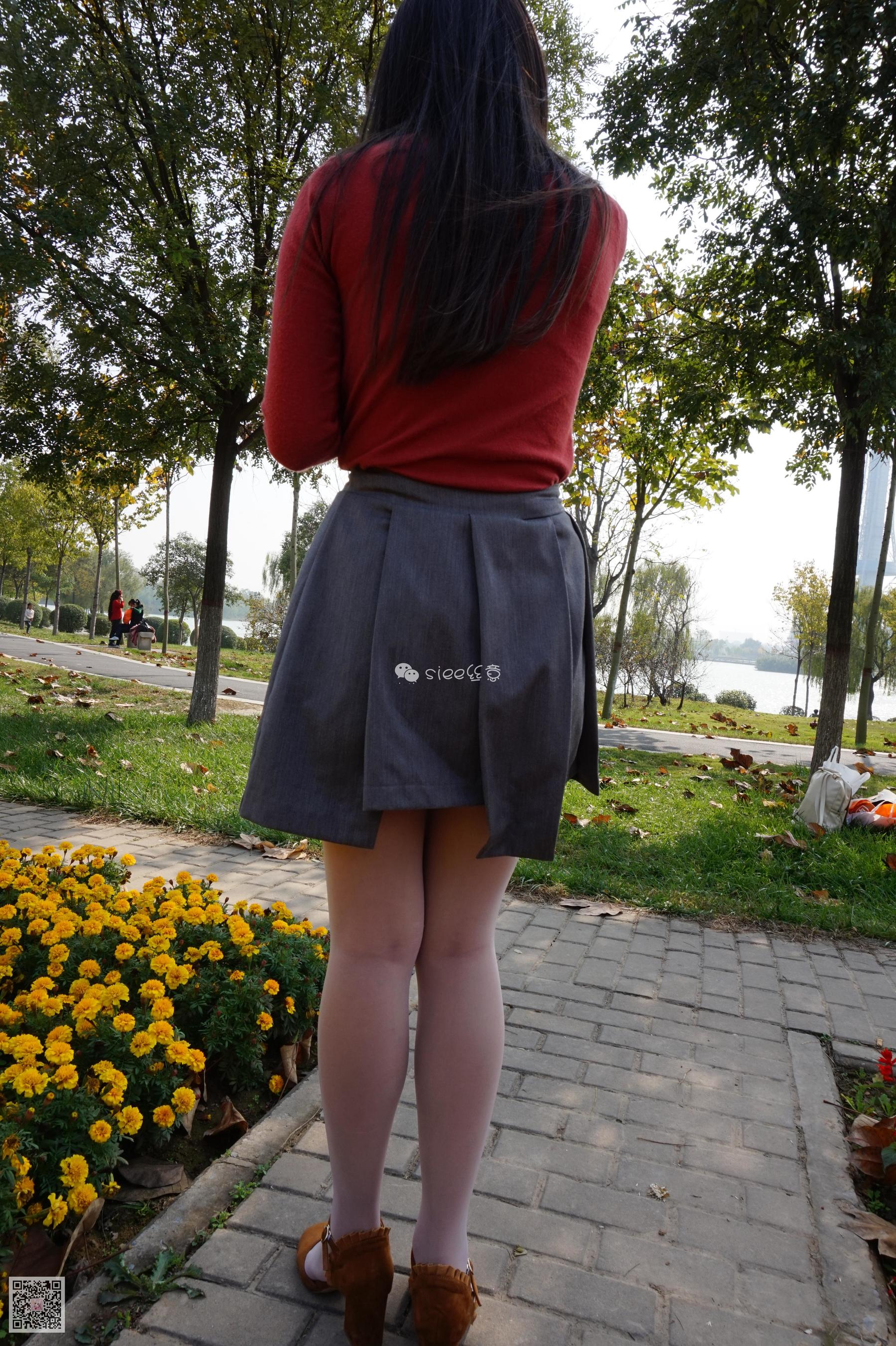 [丝意SIEE] 鱼鱼 花丛中的肉丝  第47张