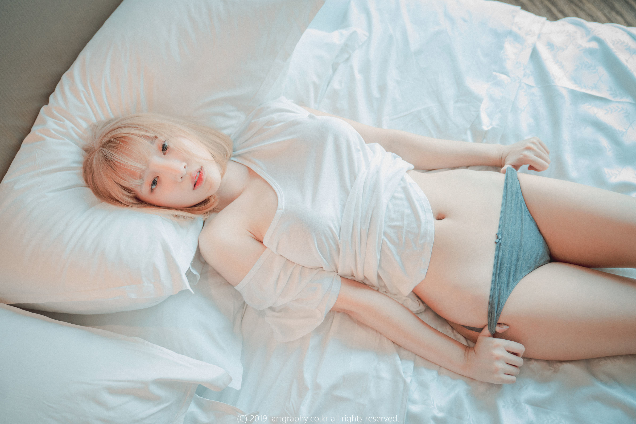 [ARTGRAVIA] VOL.062 巨乳少女姜仁卿 - 丁字裤 T恤衫 网袜兔女郎  第19张