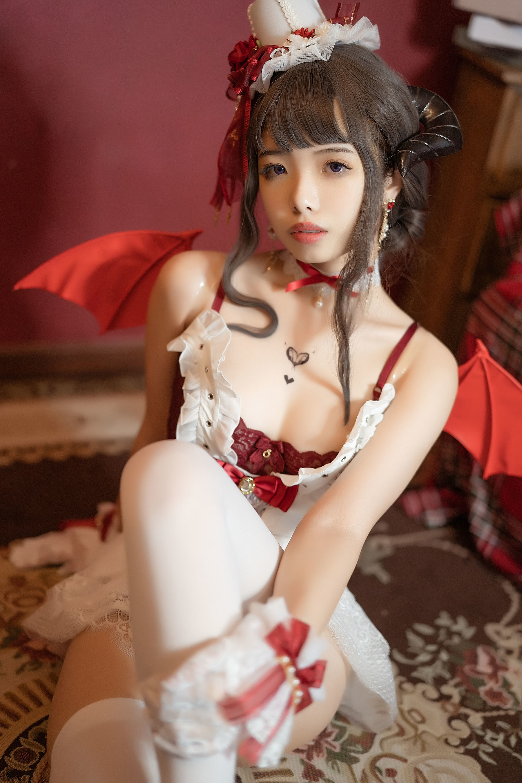 [萝莉COS] 雯妹 - 魅魔 Elegant devil  第33张