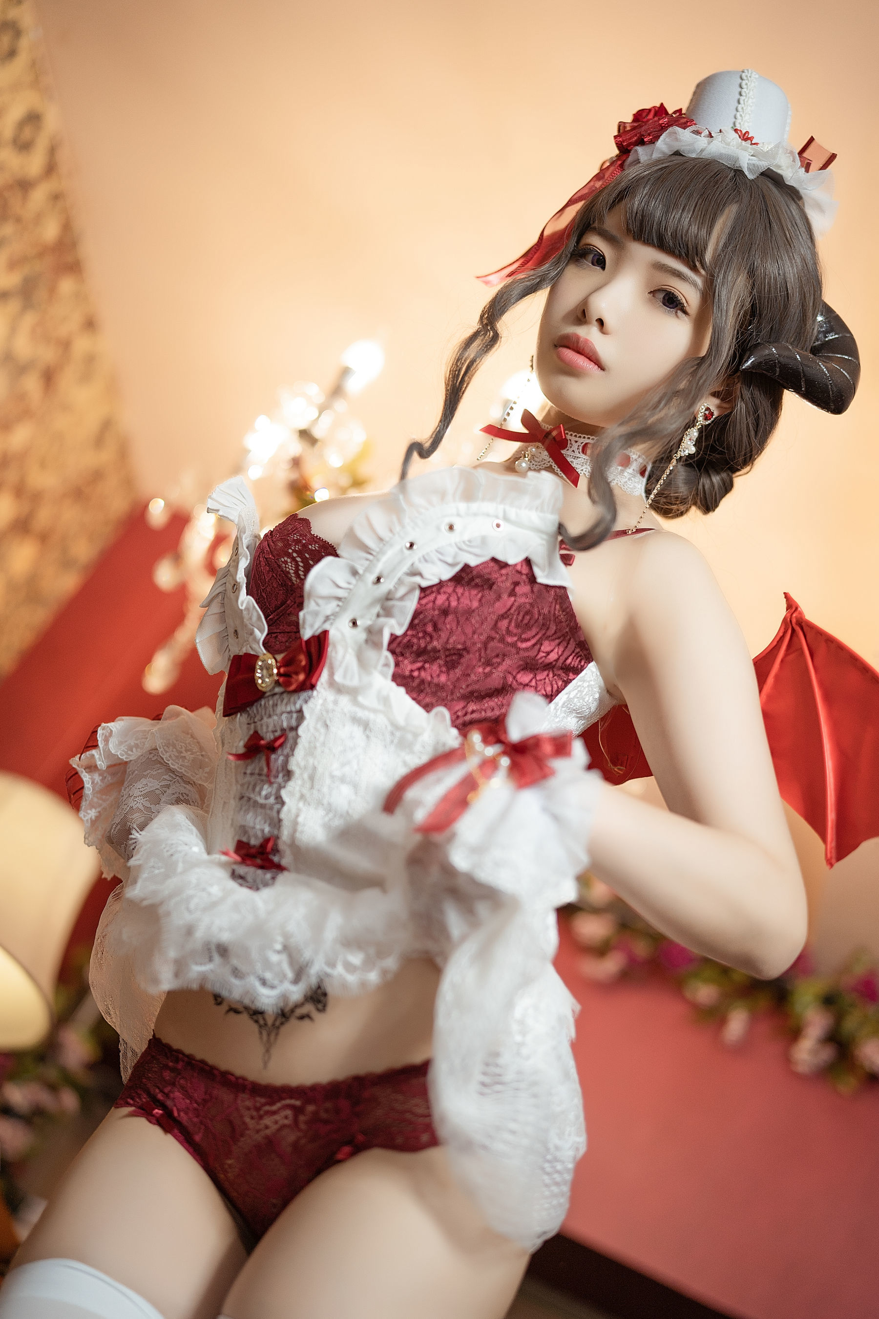 [萝莉COS] 雯妹 - 魅魔 Elegant devil  第8张