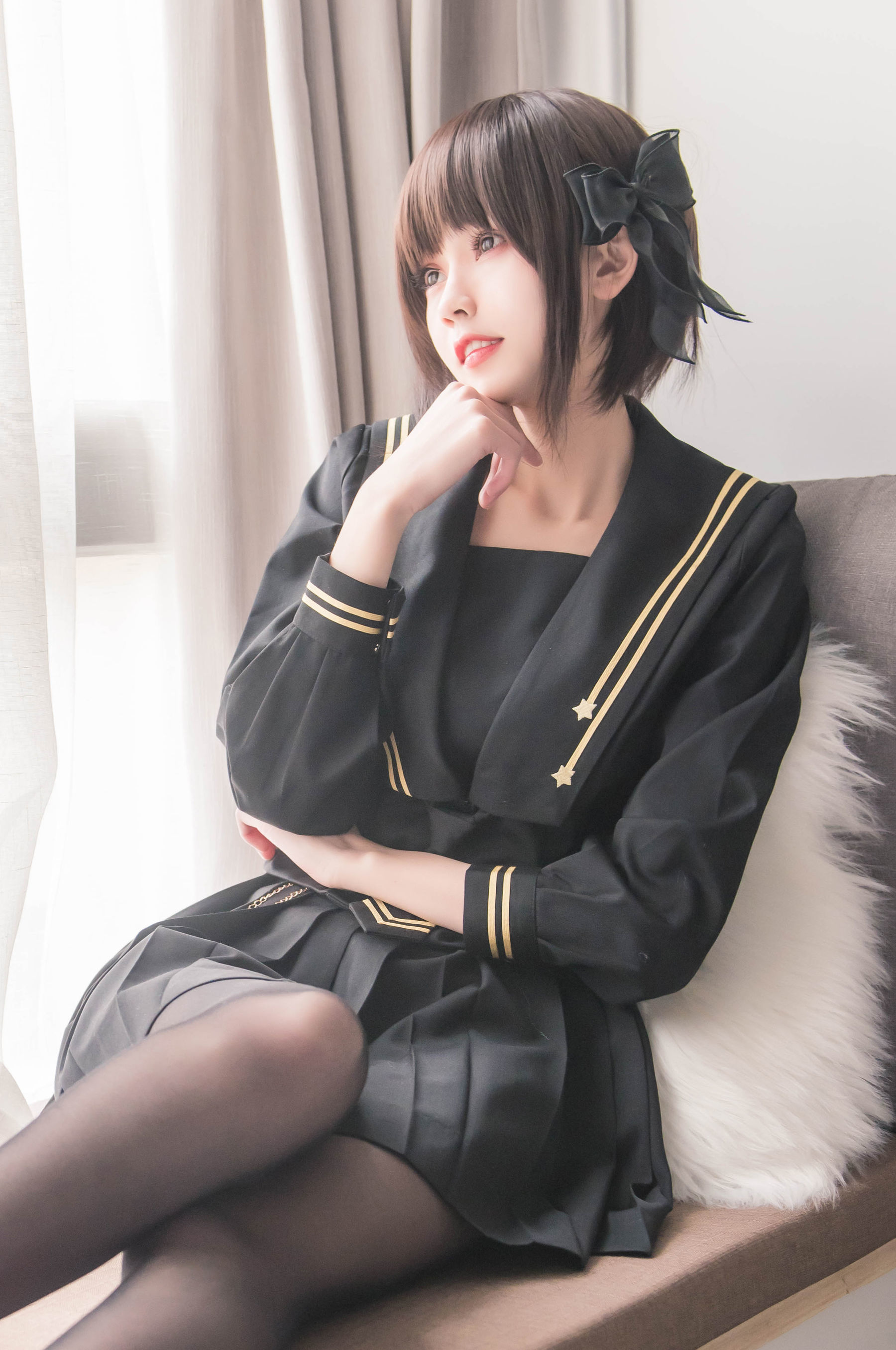 [萝莉COS] 小妖精你的负卿 - 窗台制服  第10张