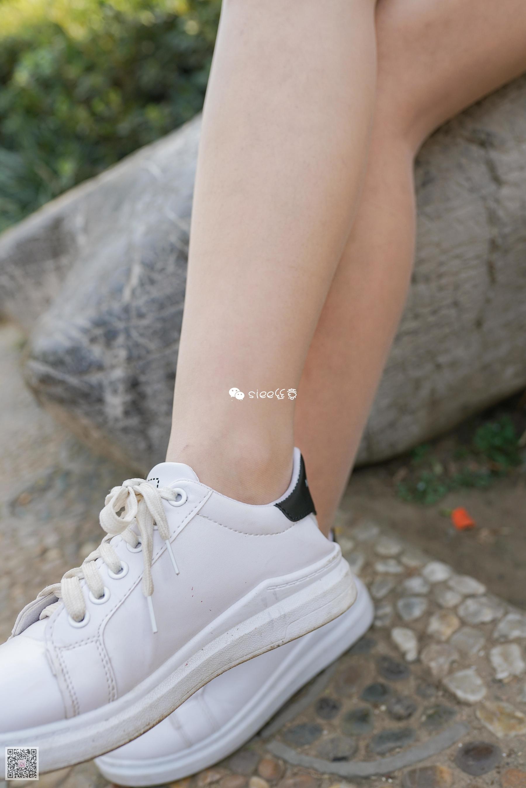 [丝意SIEE] 小月 公园里的等待  第8张