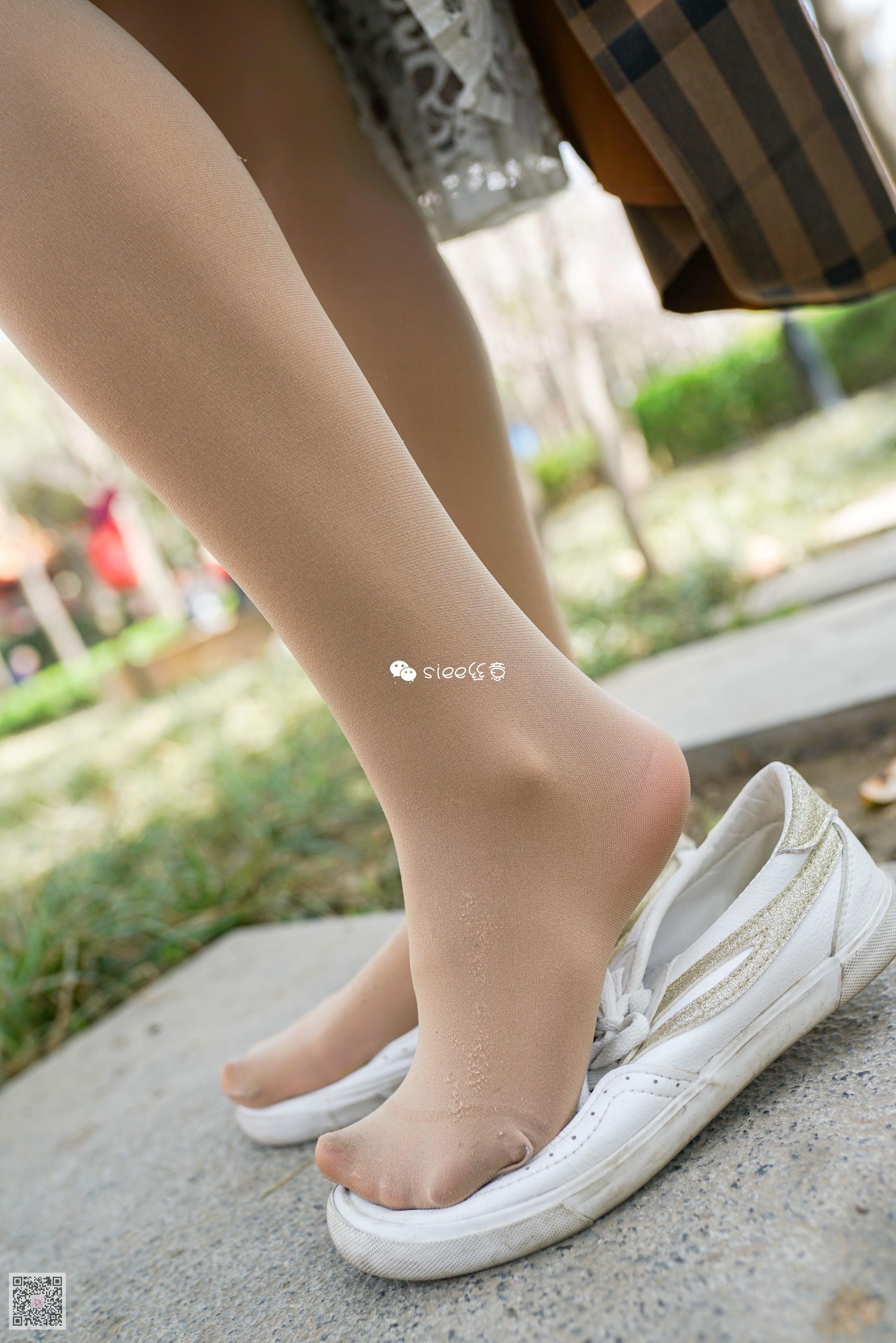 [丝意SIEE] 薇薇学姐 转角遇到你  第29张