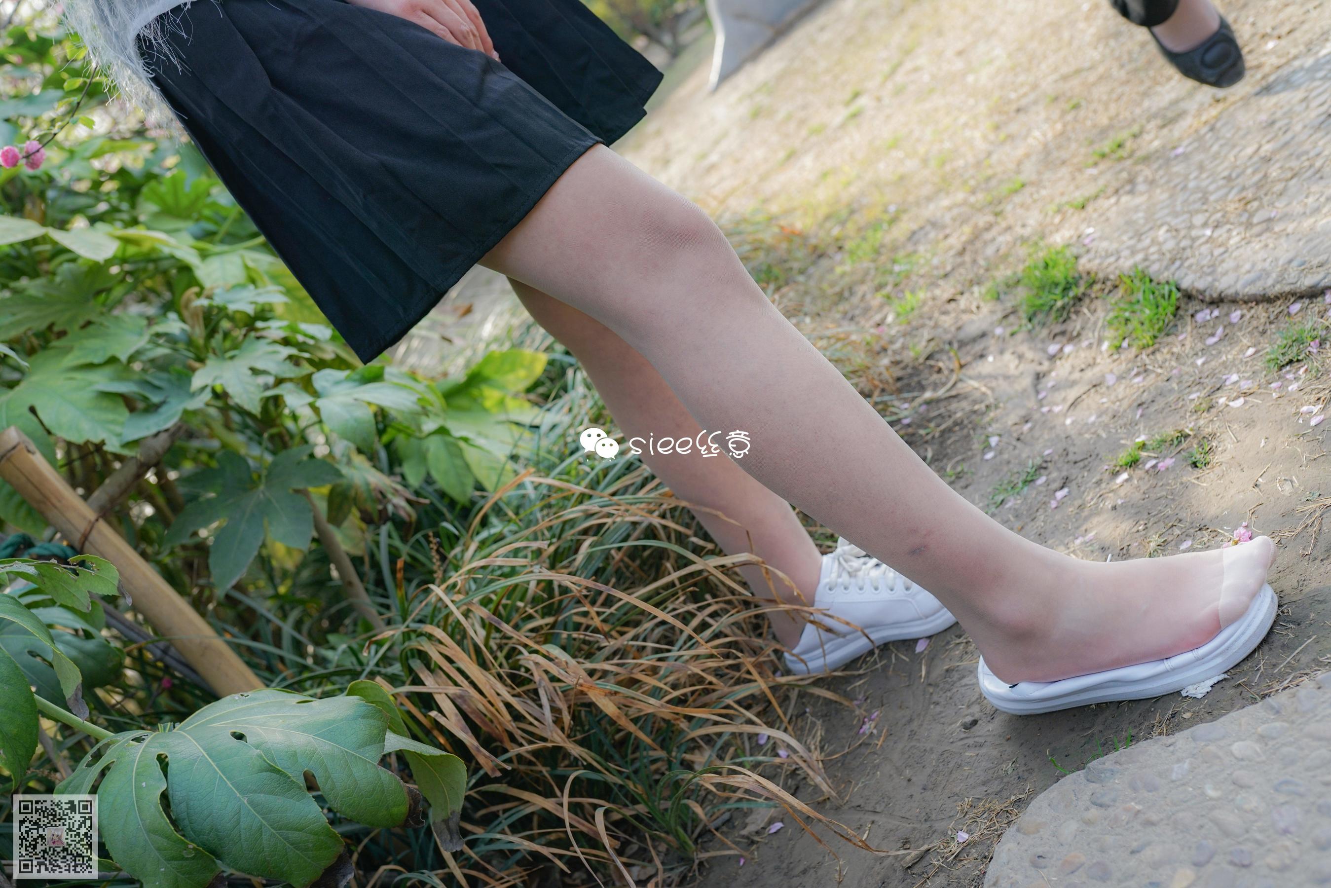 [丝意SIEE] 小月 公园里的等待  第3张