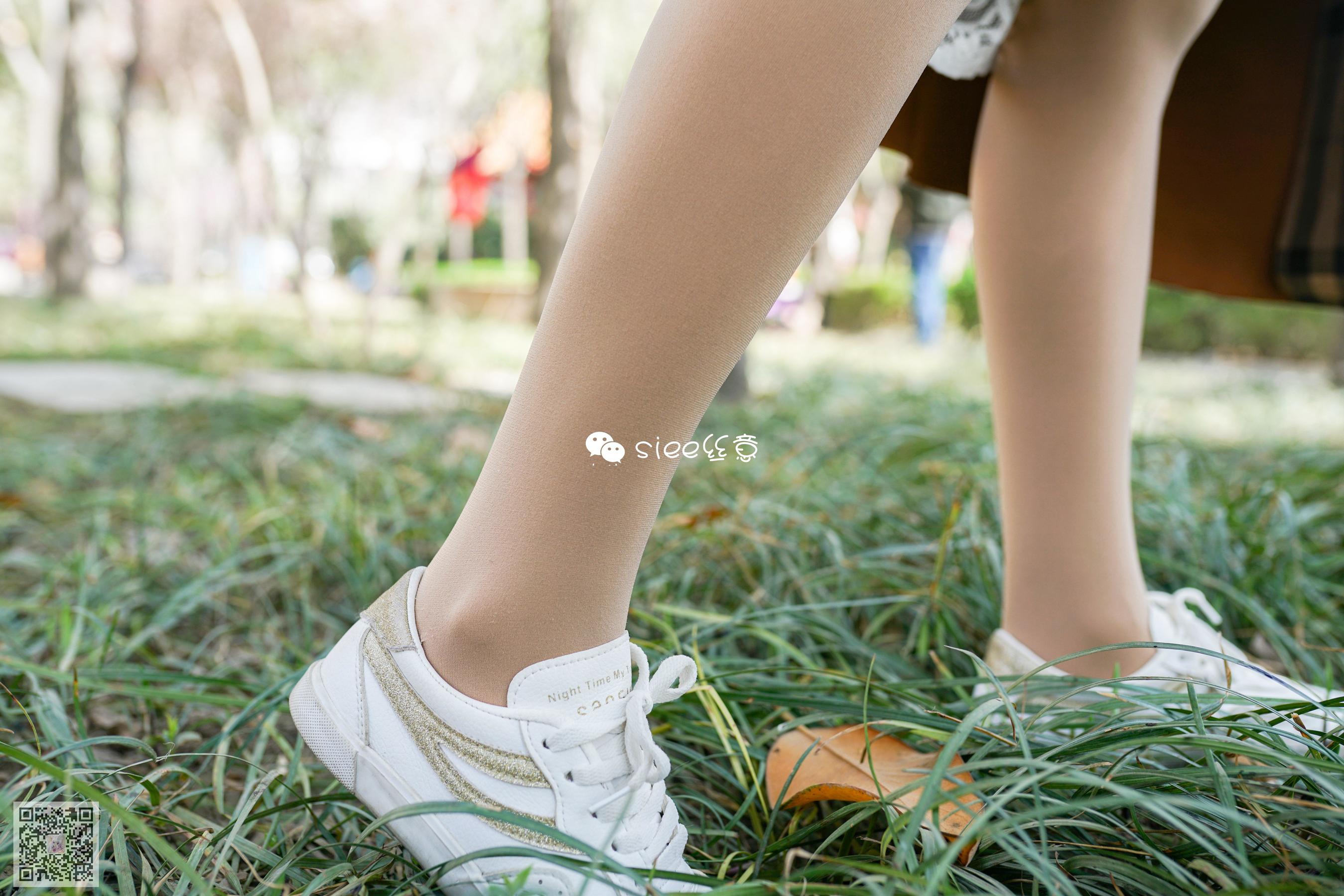 [丝意SIEE] 薇薇学姐 转角遇到你  第12张