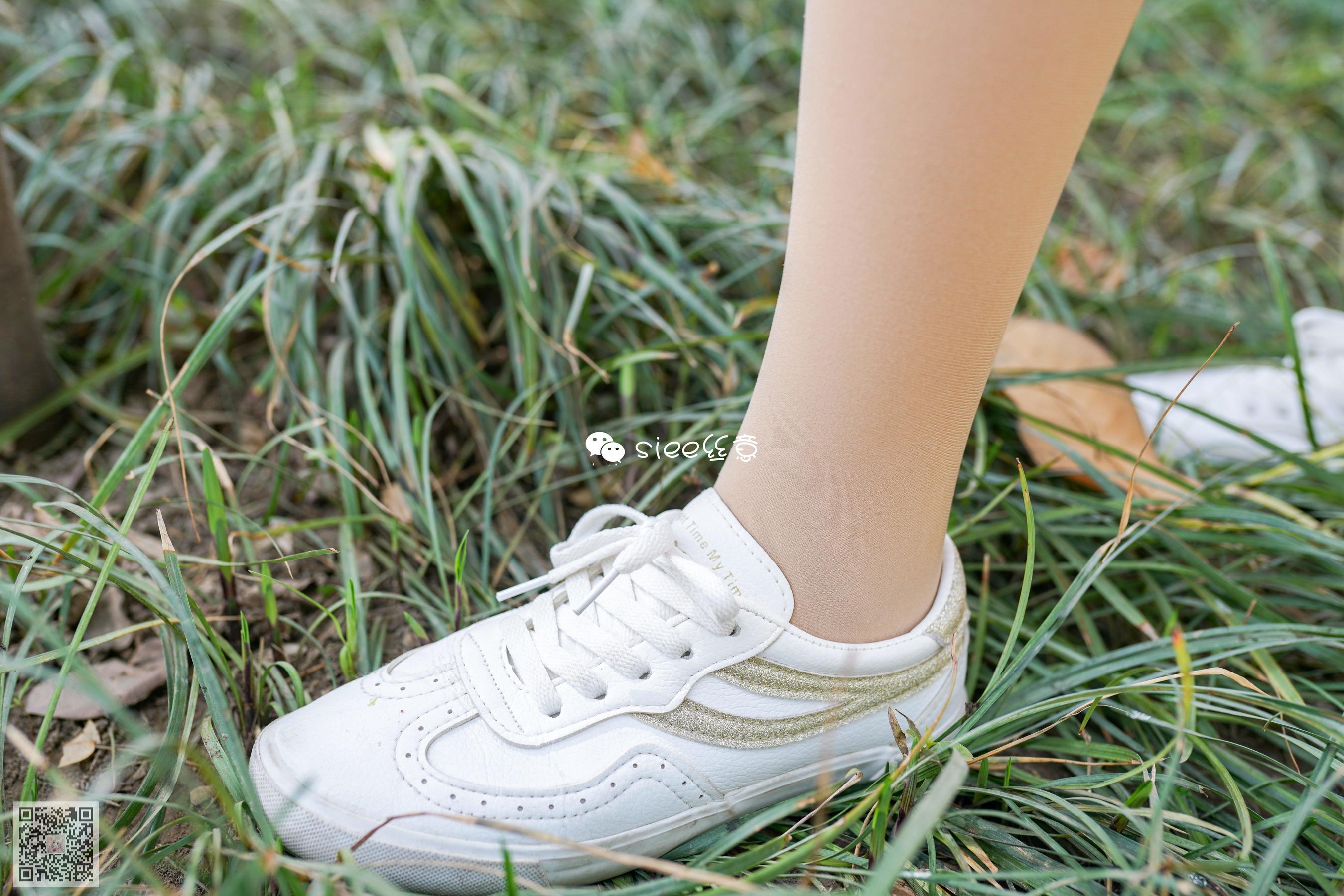 [丝意SIEE] 薇薇学姐 转角遇到你  第12张