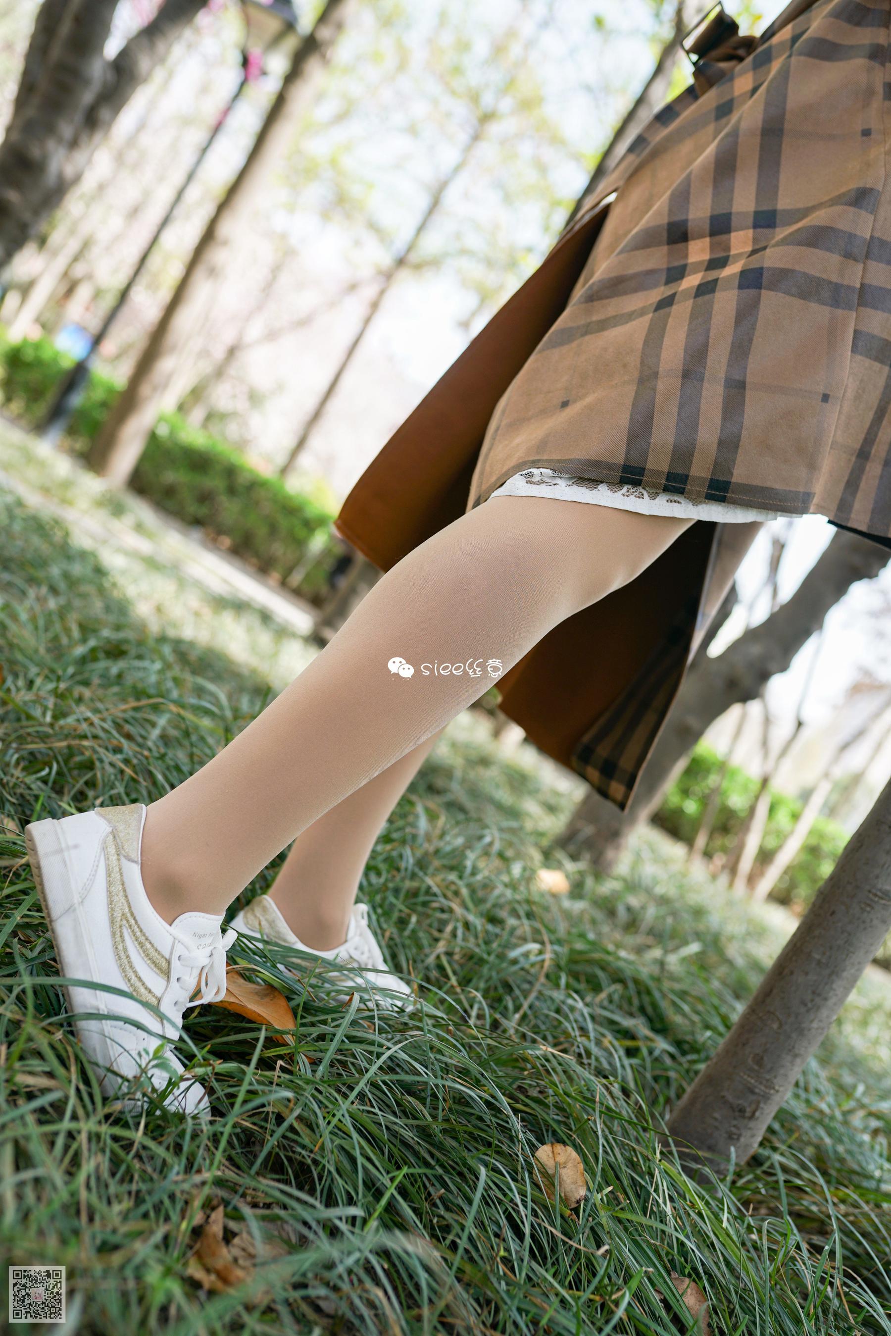 [丝意SIEE] 薇薇学姐 转角遇到你  第12张