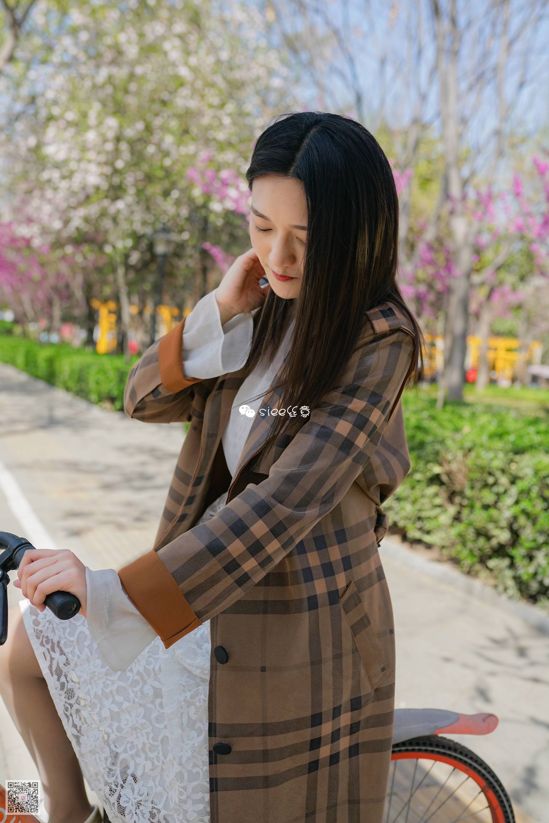 [丝意SIEE] 薇薇学姐 单车上的丝袜  第46张