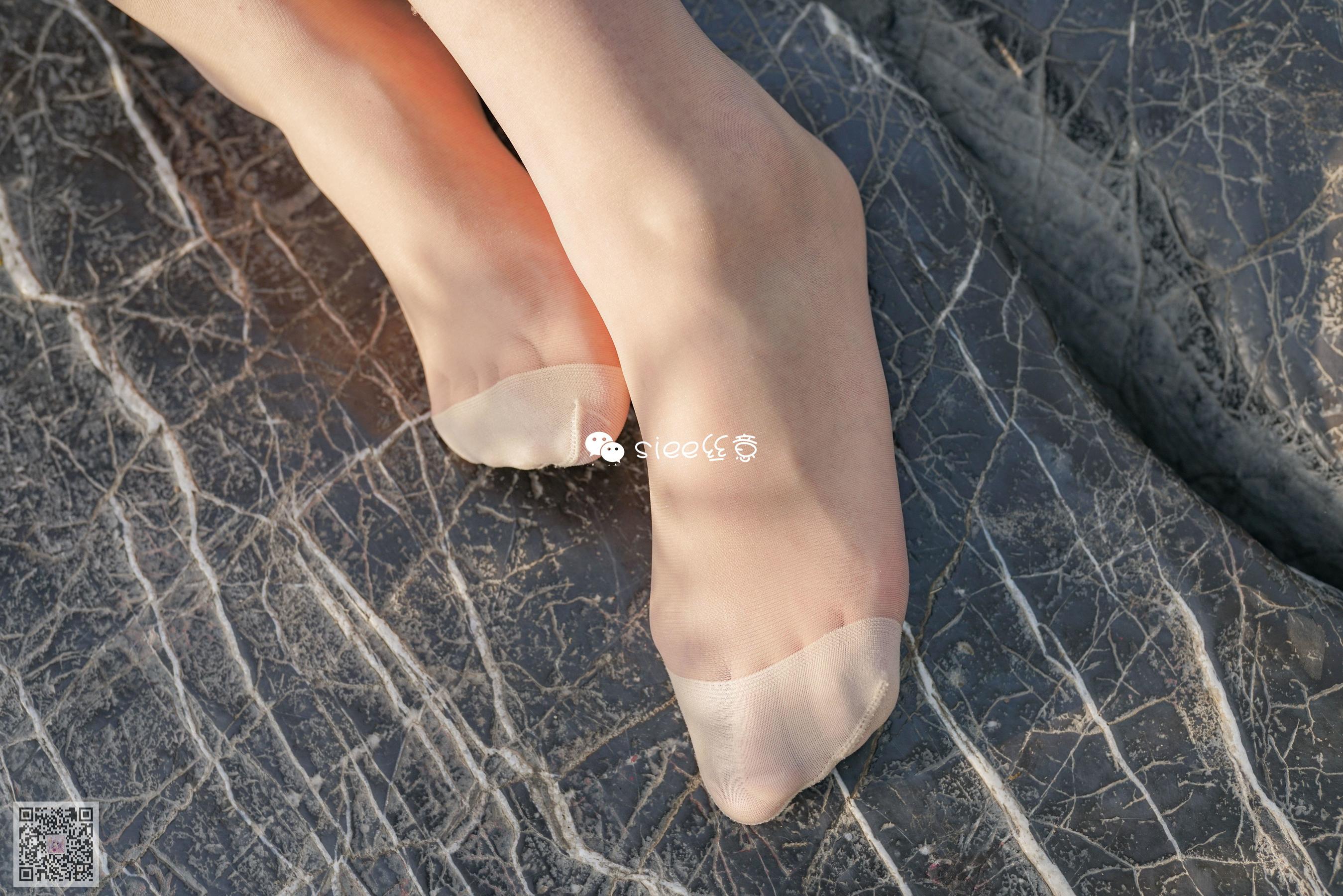 [丝意SIEE] 小月 公园里的等待  第16张