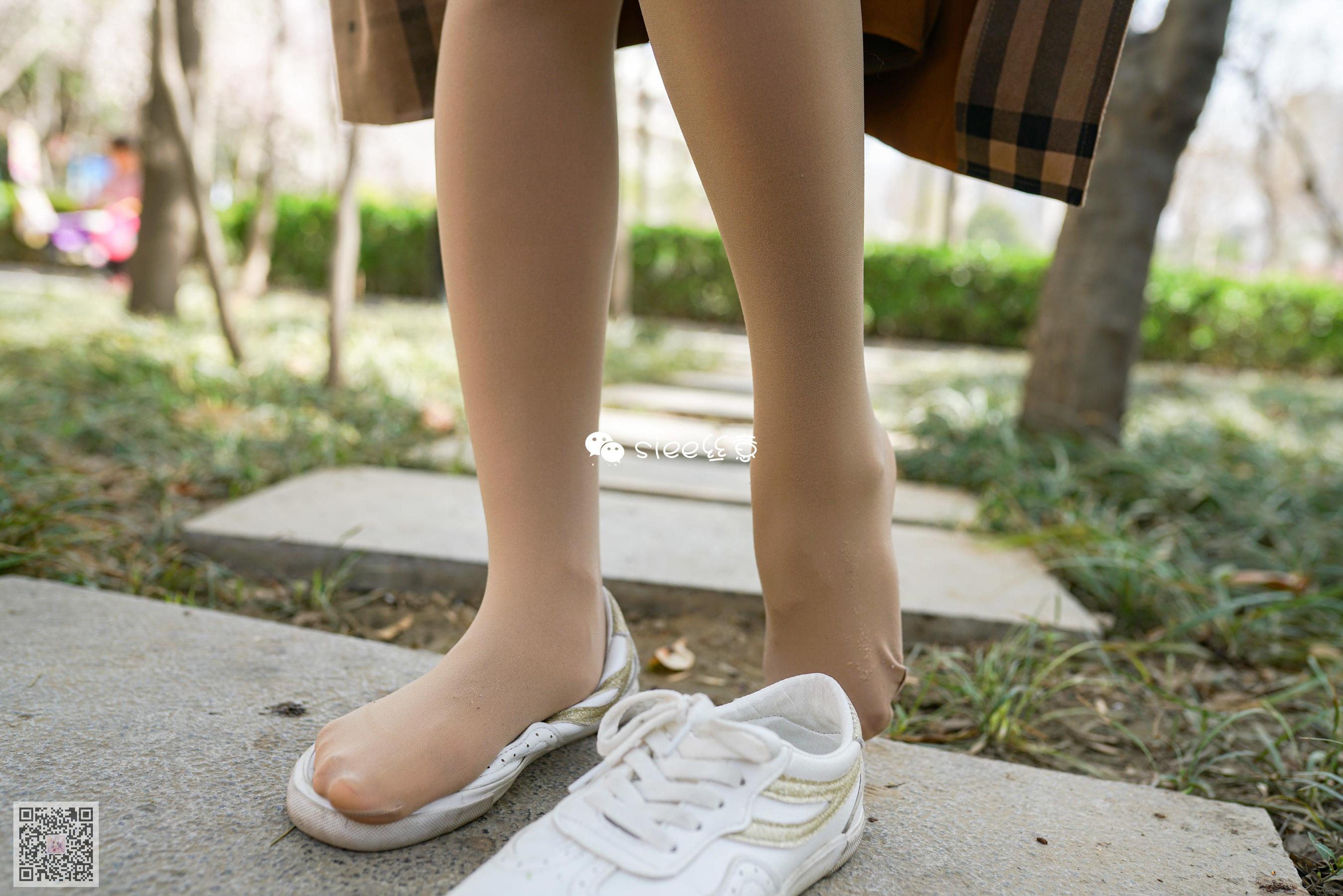 [丝意SIEE] 薇薇学姐 转角遇到你  第43张