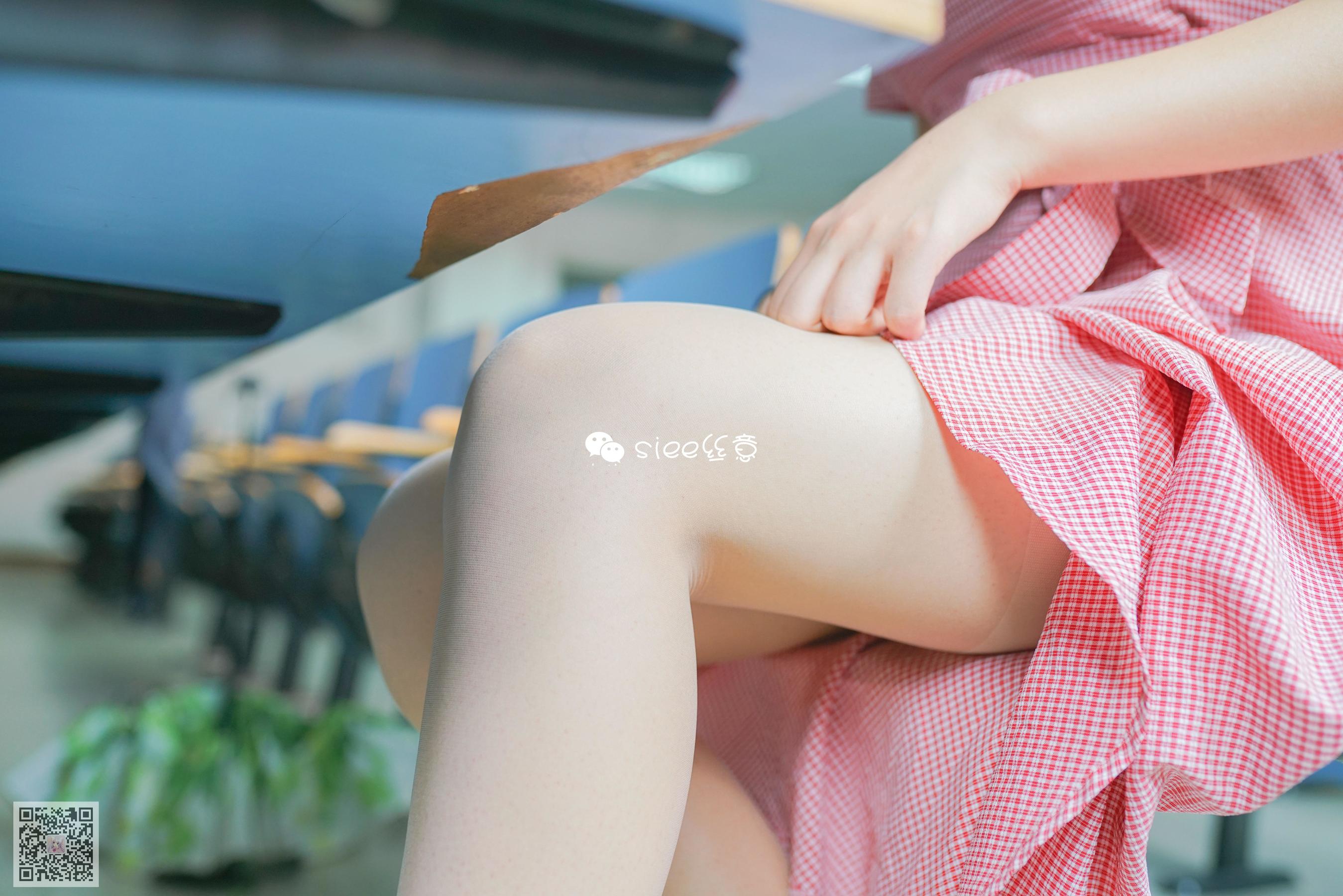 [丝意SIEE] No.302 静心 学姐，毕业季  第3张