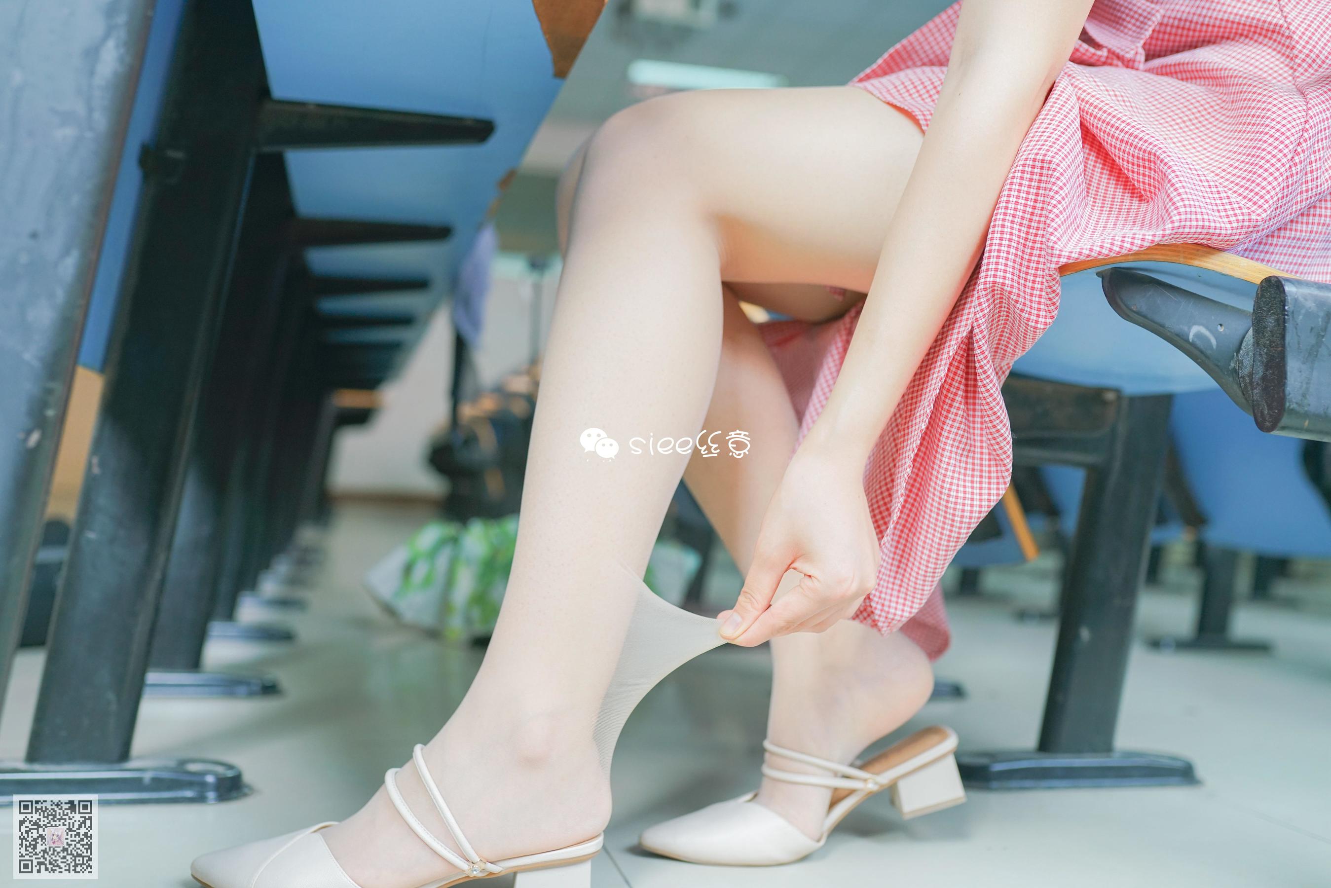 [丝意SIEE] No.302 静心 学姐，毕业季  第4张