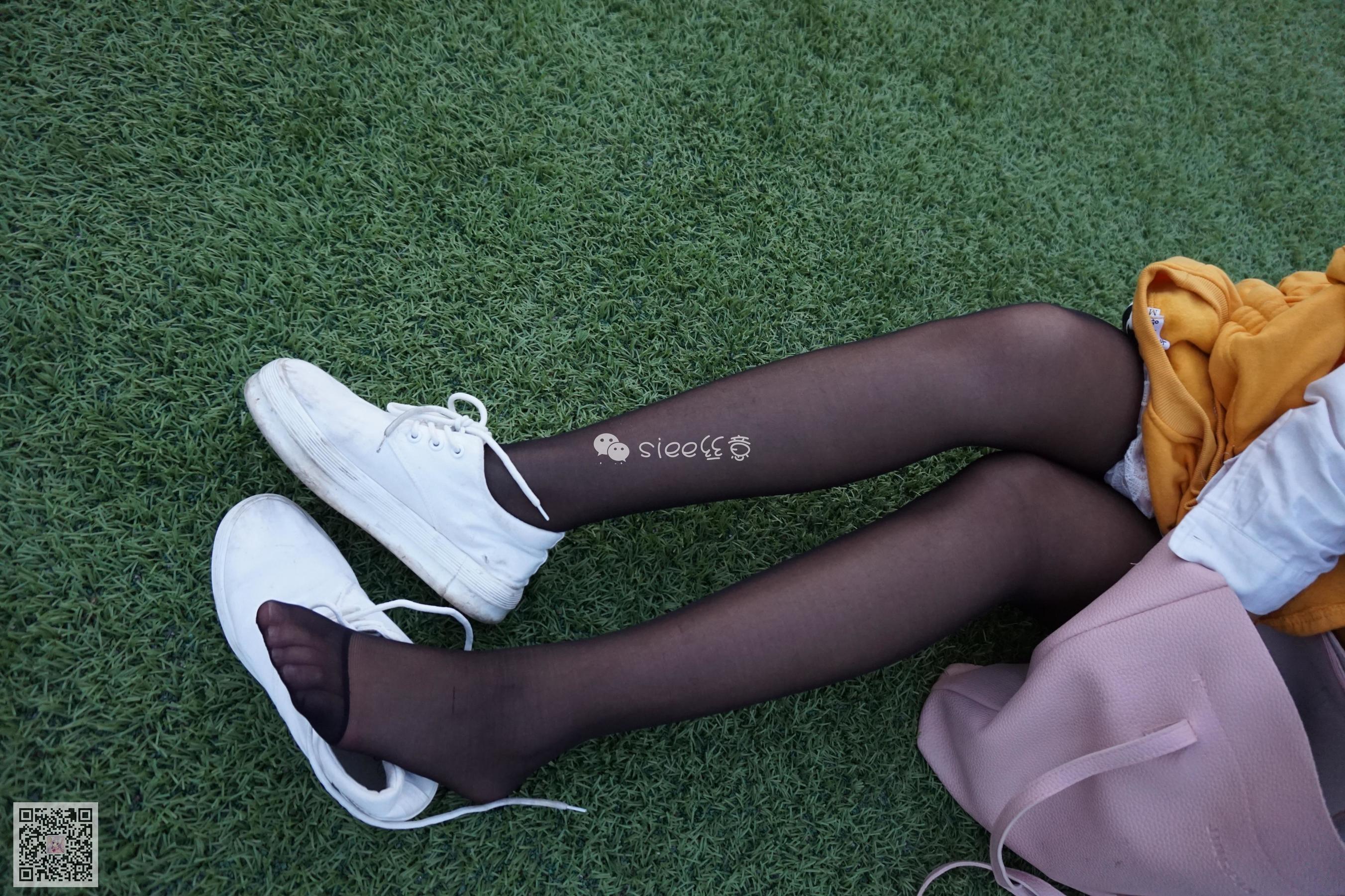 [丝意SIEE] No.006 曦曦 操场黑丝  第4张