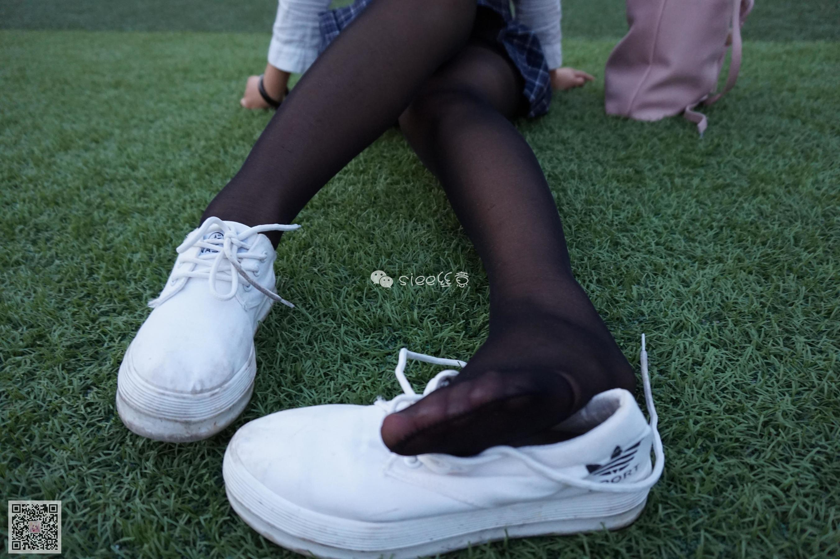 [丝意SIEE] No.006 曦曦 操场黑丝  第7张