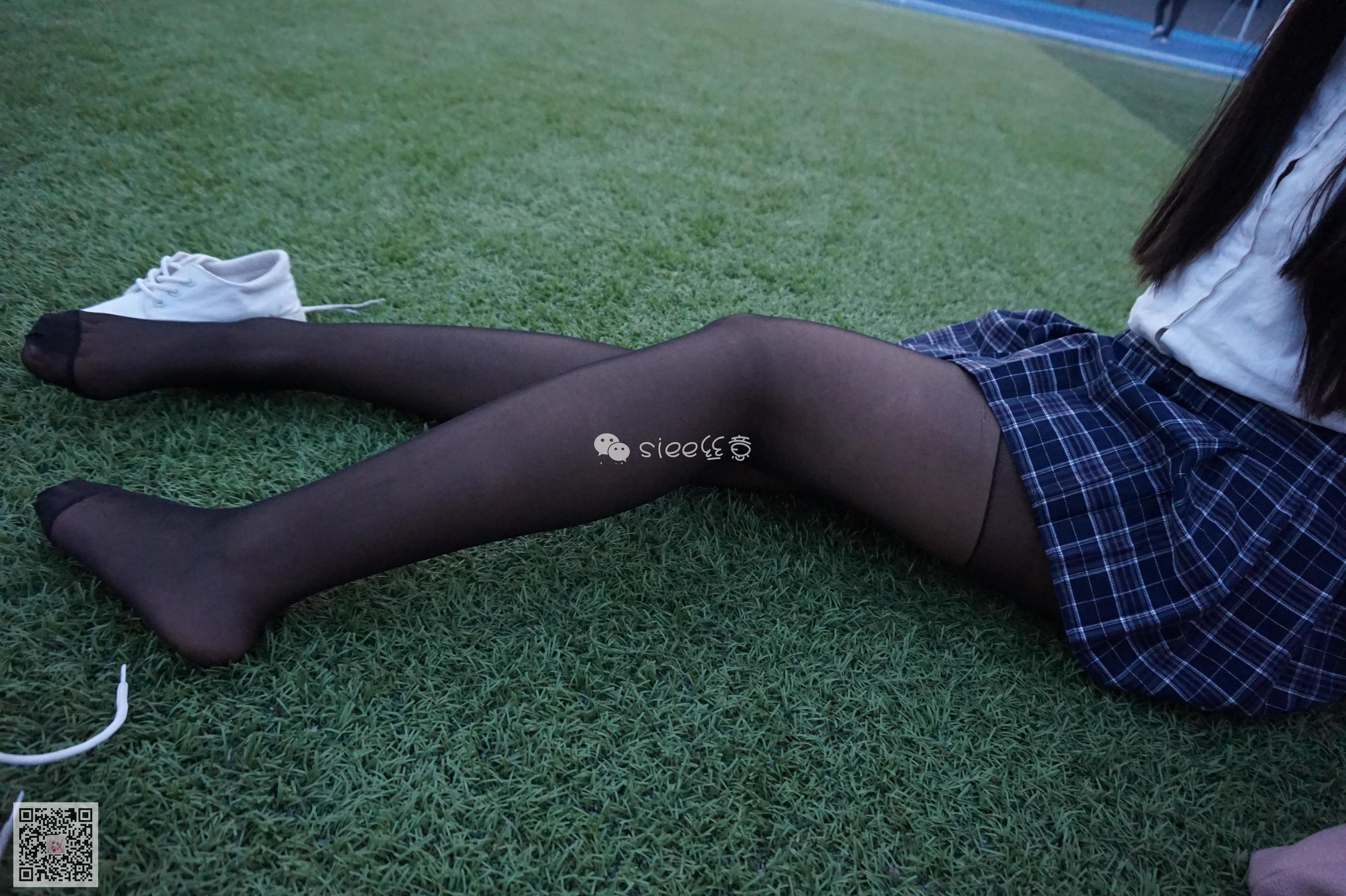 [丝意SIEE] No.006 曦曦 操场黑丝  第16张