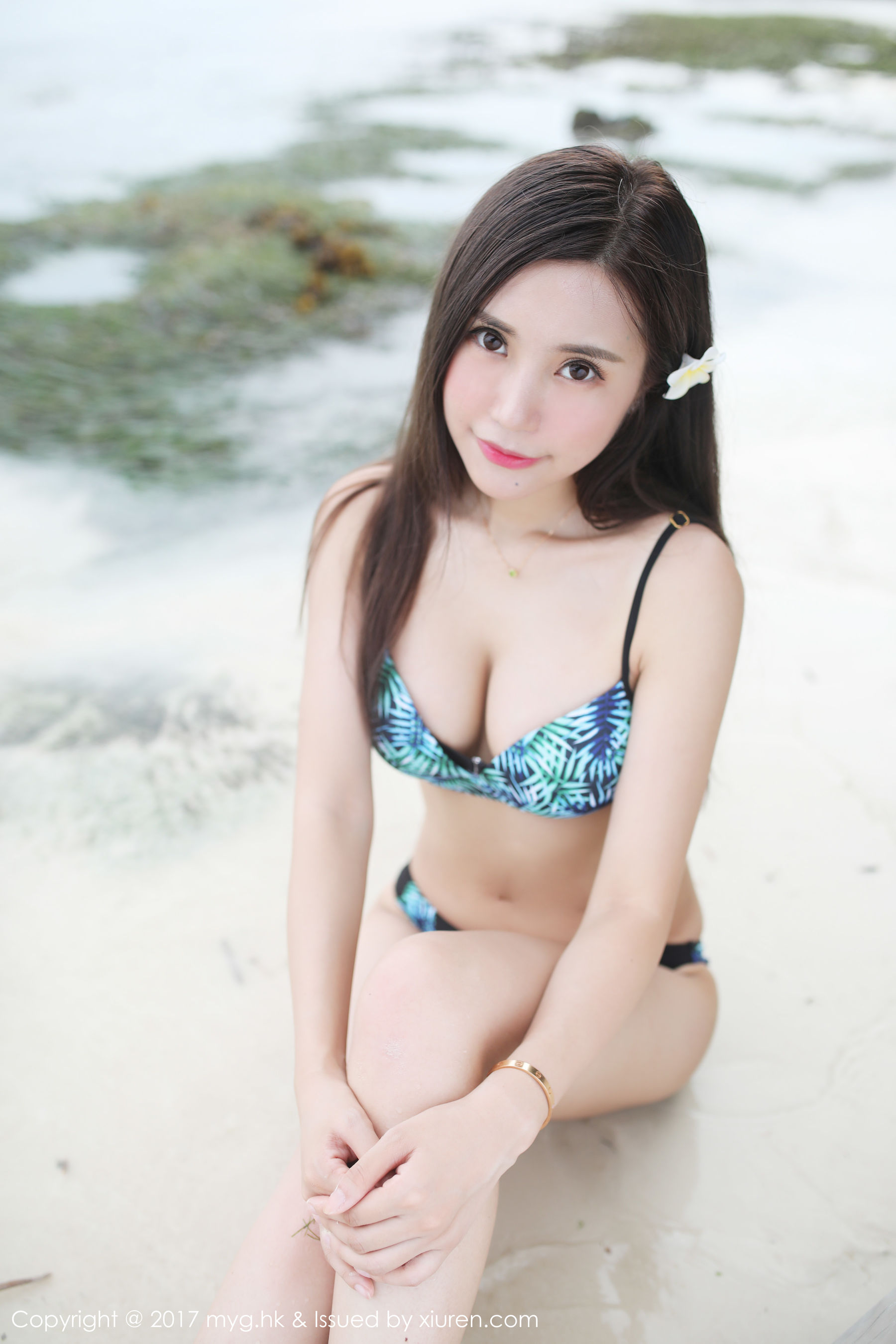 绮里ula《多套服装的合集》 [美媛馆MyGirl] Vol.266  第27张