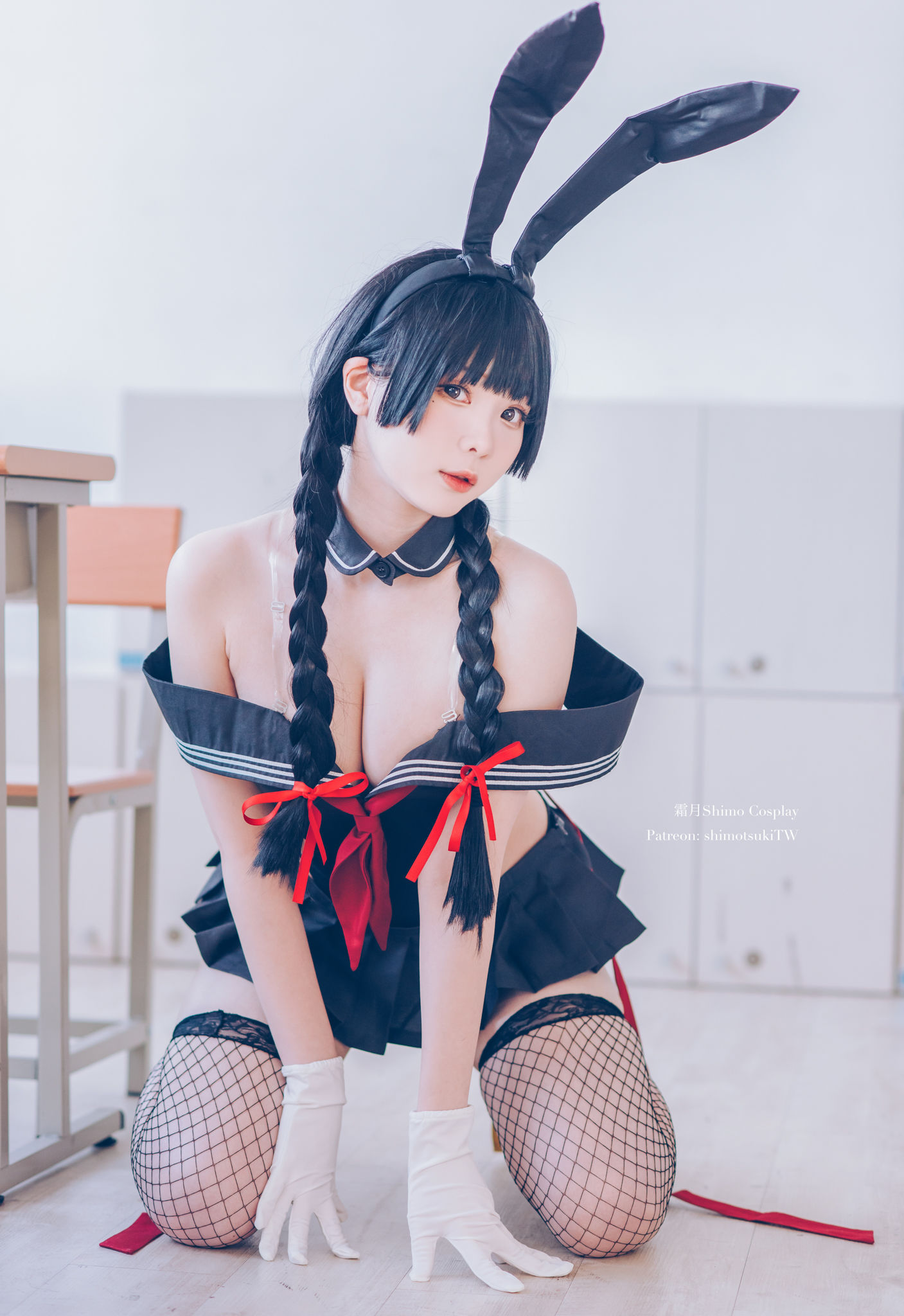  微博妹纸霜月shimo - 卯月桃子 水手服兔女郎 第2张