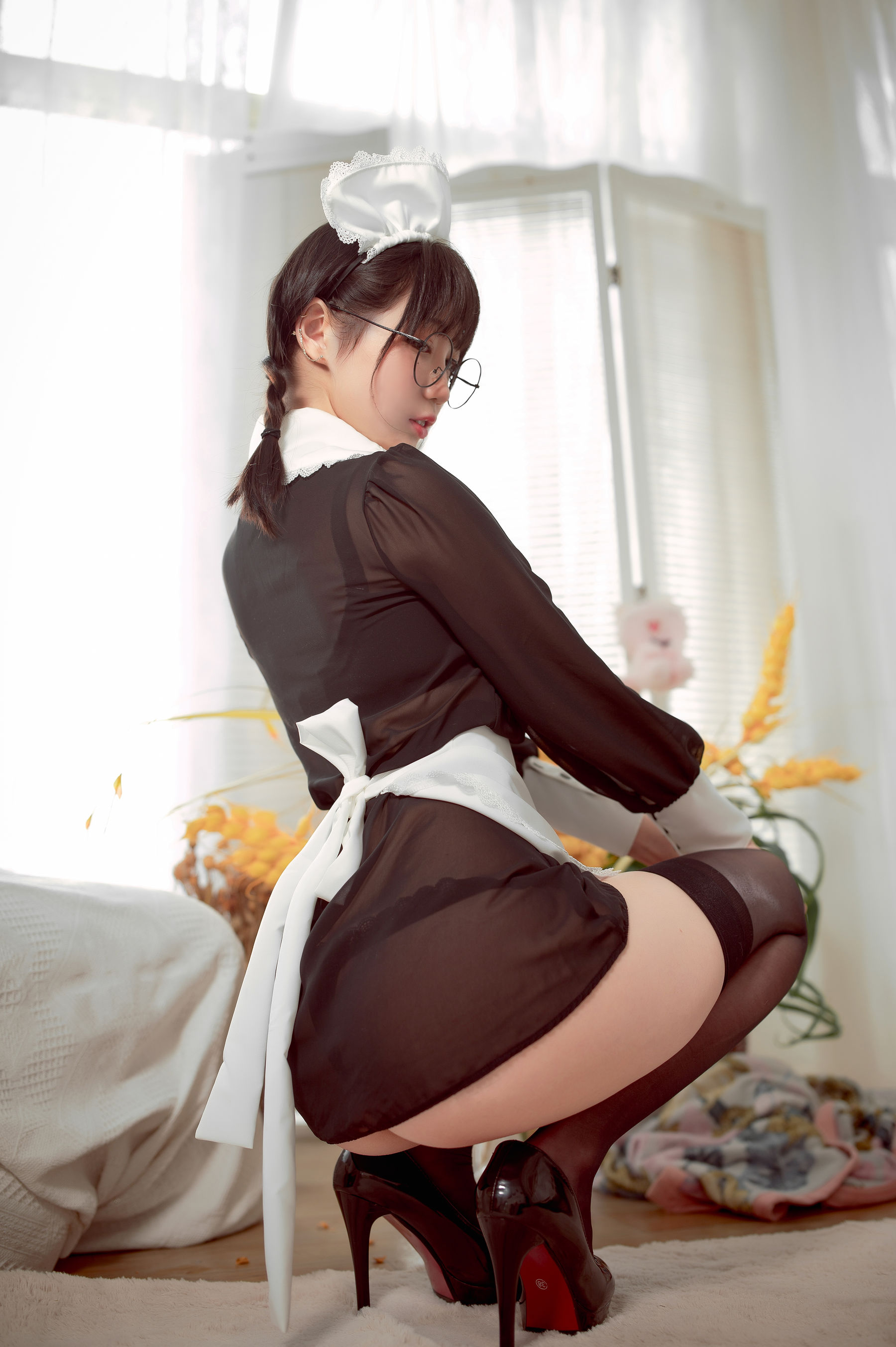  周叽是可爱兔兔 - 眼镜女仆 第36张