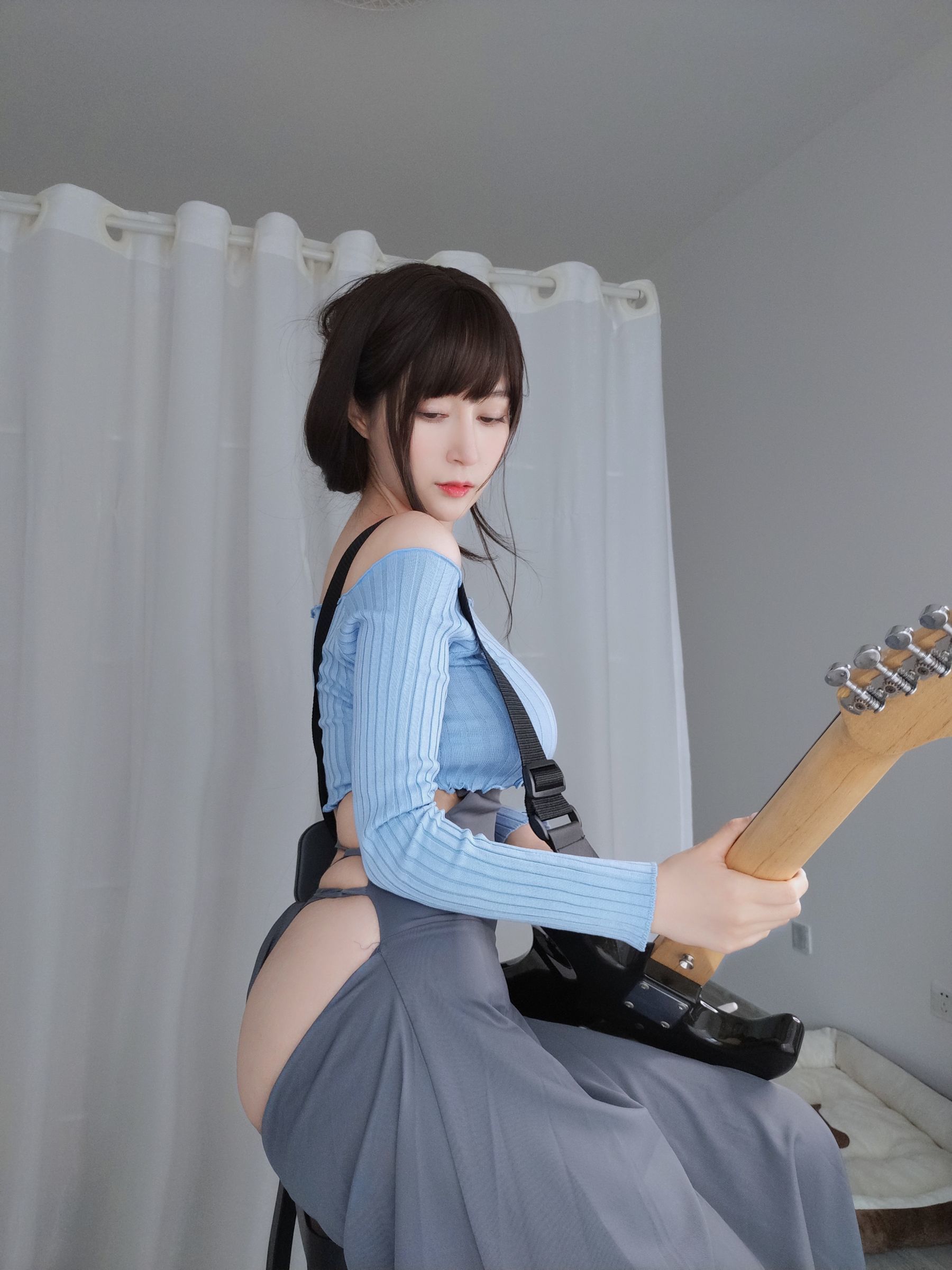 Coser小姐姐白银 - 吉他妹妹 第50张 Coser小姐姐白银 - 吉他妹妹 第50张