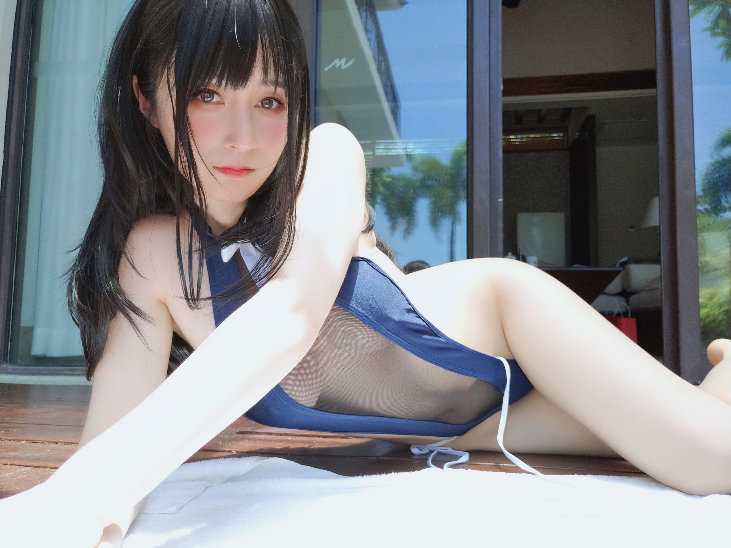  Coser小姐姐白银 - 镂空泳衣 第3张