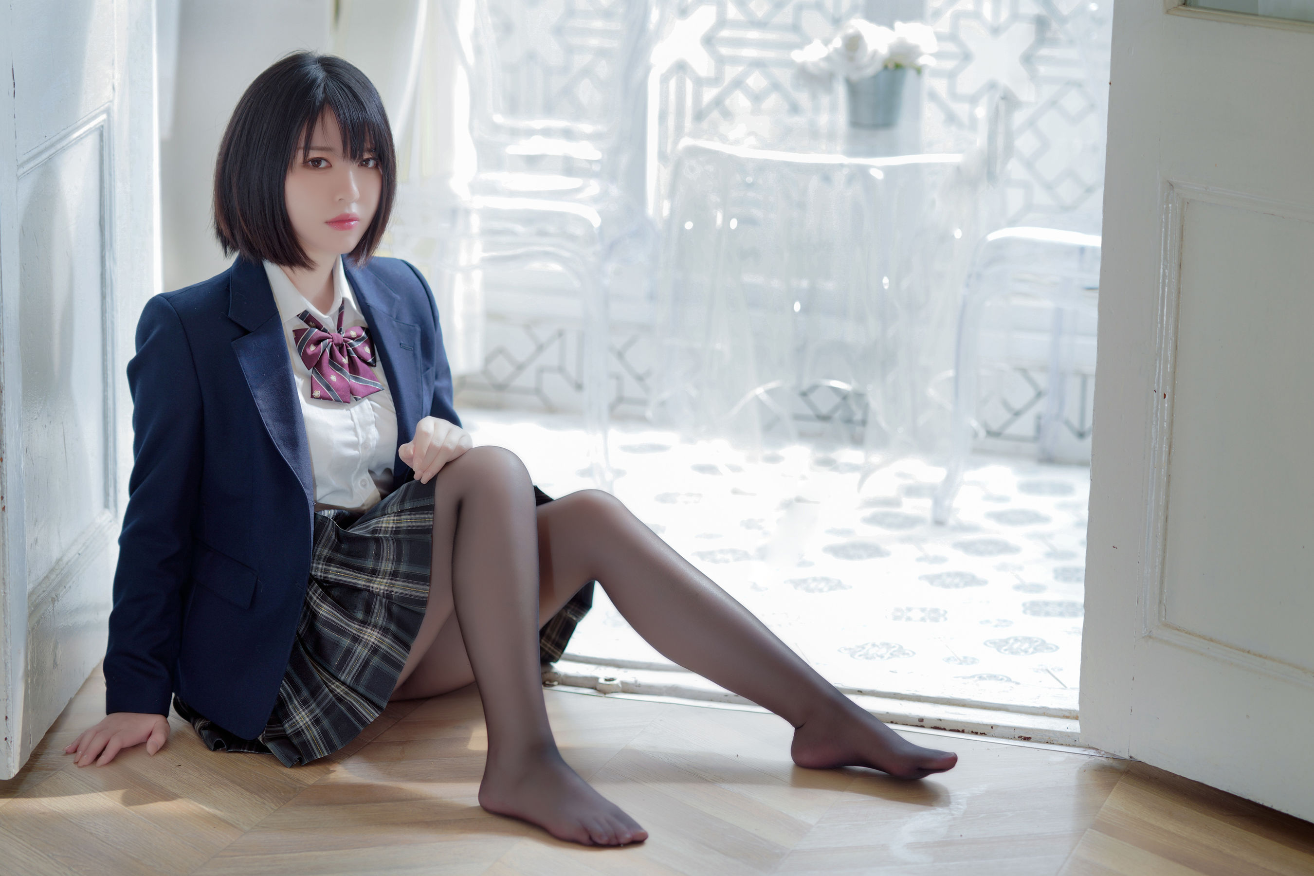  半半子 - 彼女の制服姿が好き 第4张