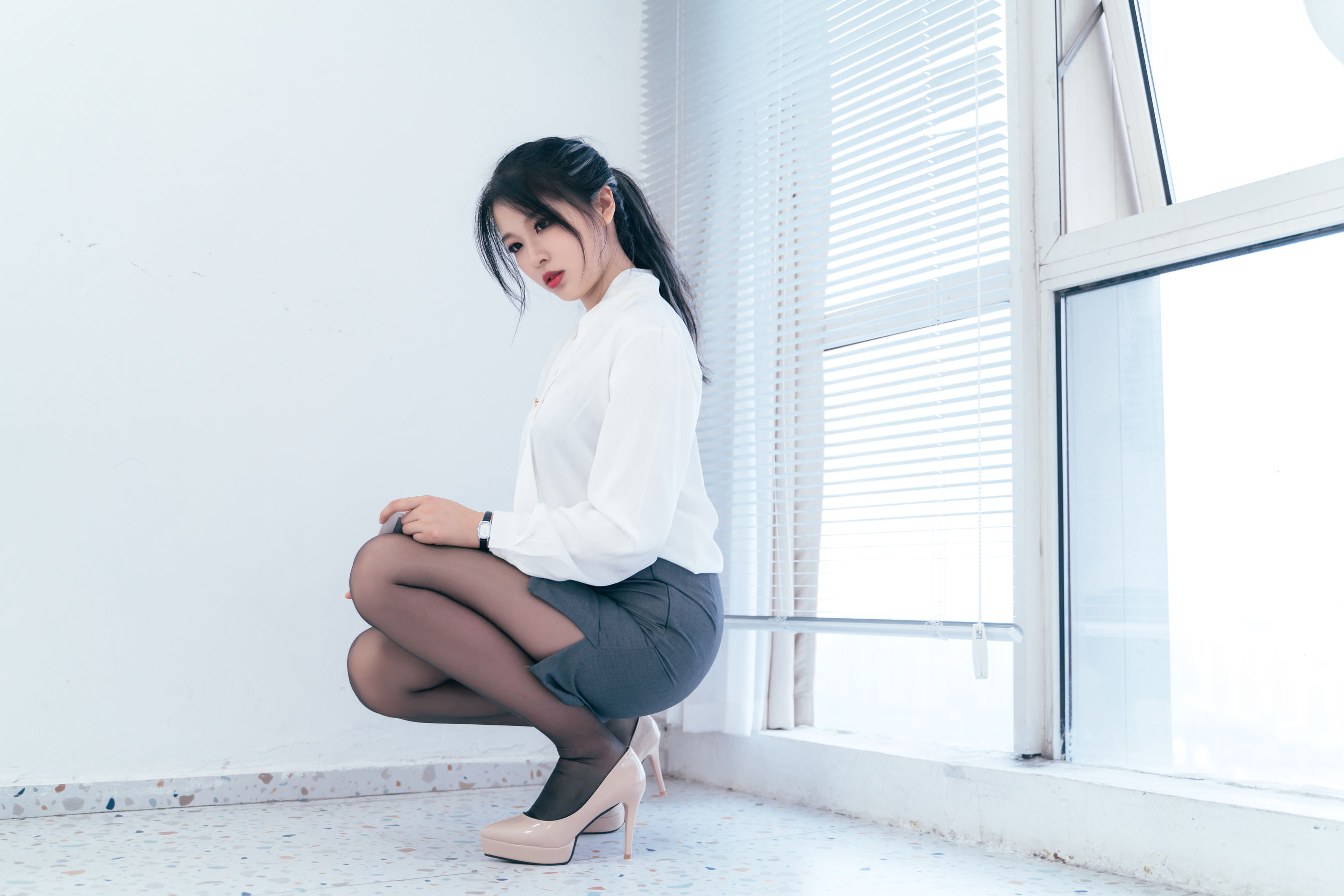  轩萧学姐 - OL私袜诱惑 第9张