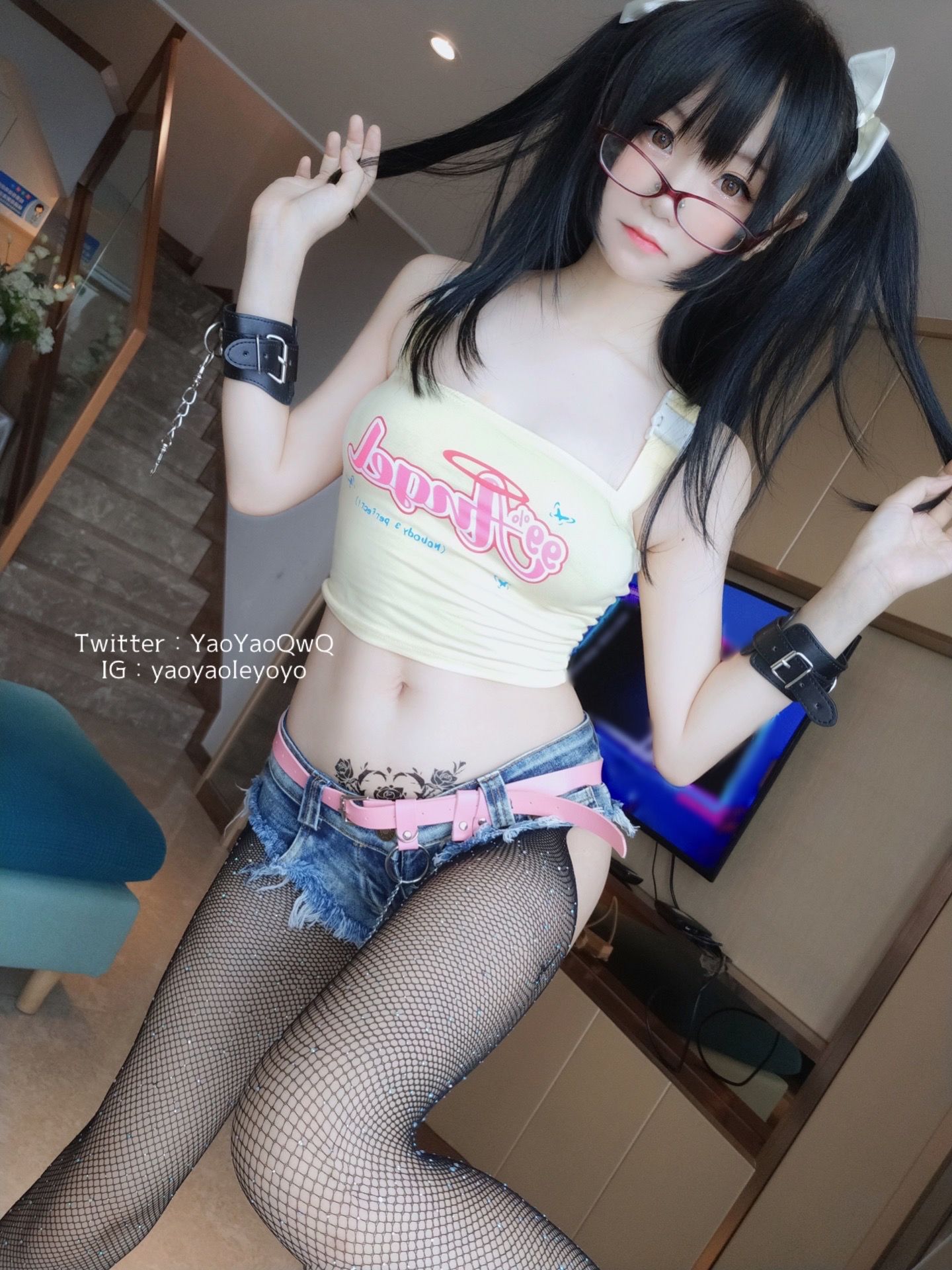 萌妹子Coser摇摇乐yoyo fantia まず自分撮りを見る…… (2021-8.23) 第24张