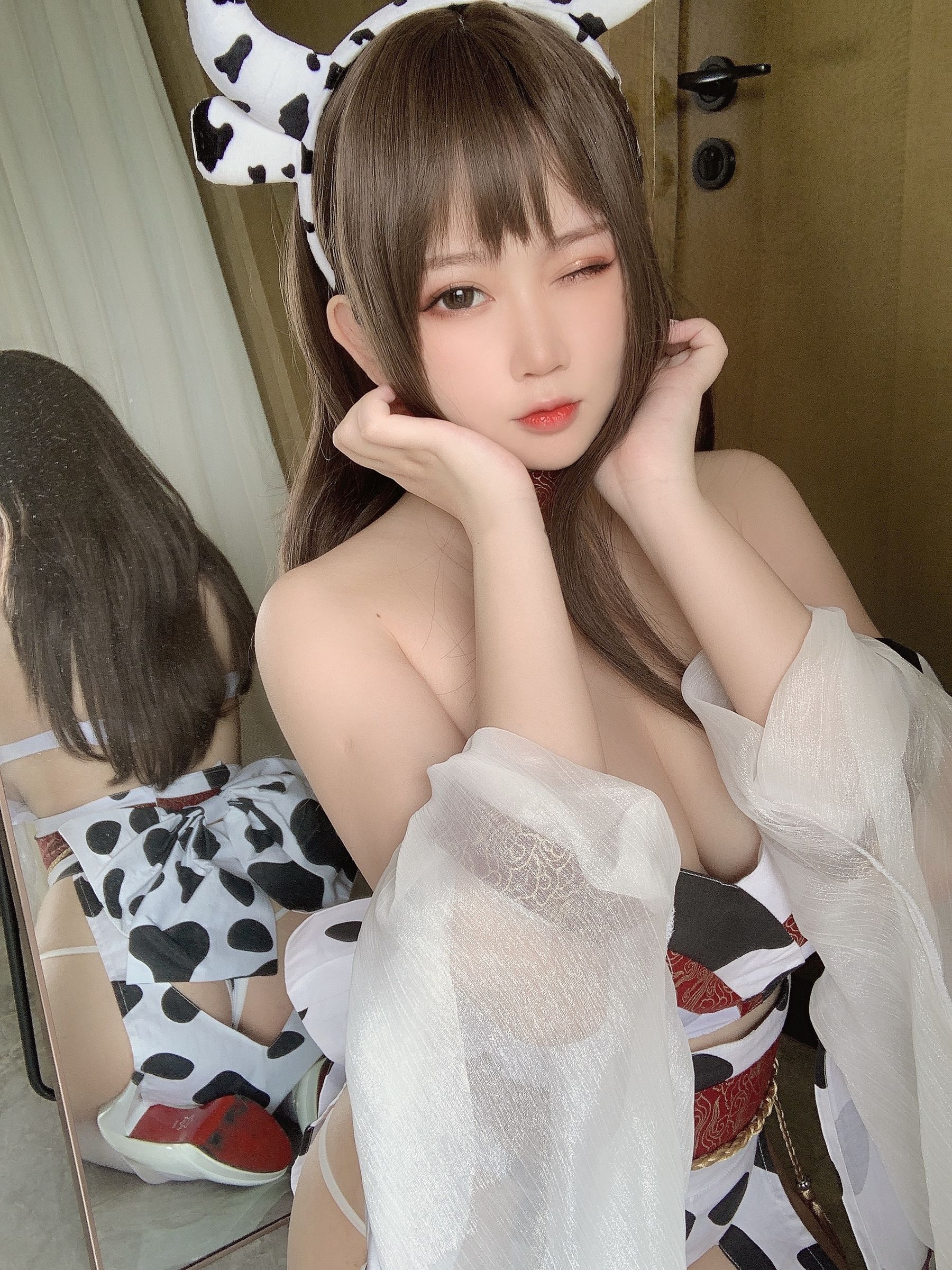  蜜桃少女是依酱呀 - 牛牛和服 第13张