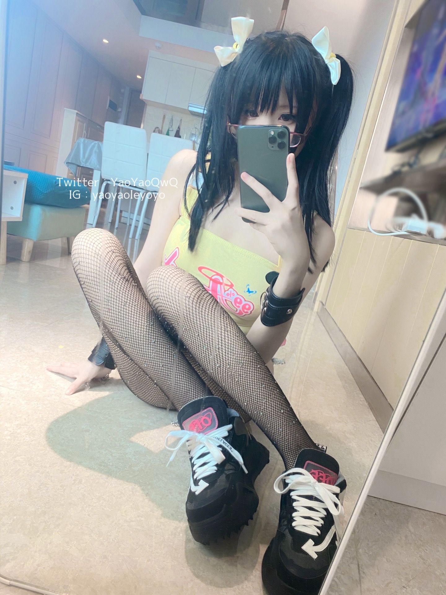  萌妹子Coser摇摇乐yoyo fantia まず自分撮りを見る…… (2021-8.23) 第29张