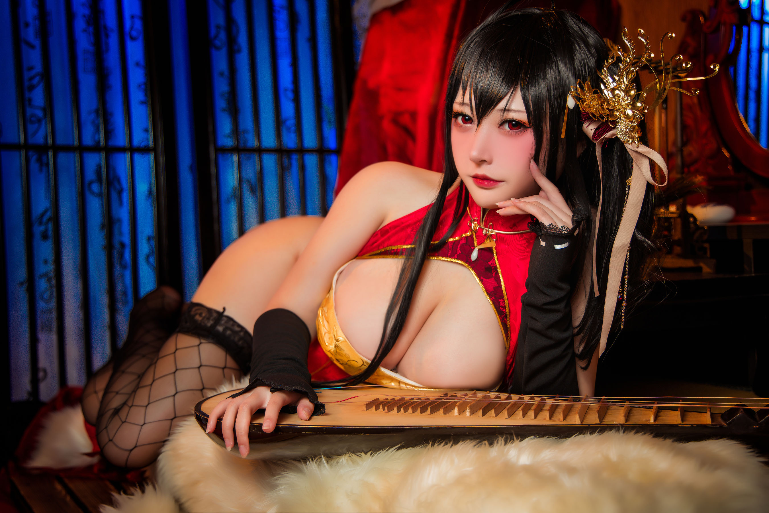  高颜值coser念念_D - 大凤旗袍 第1张