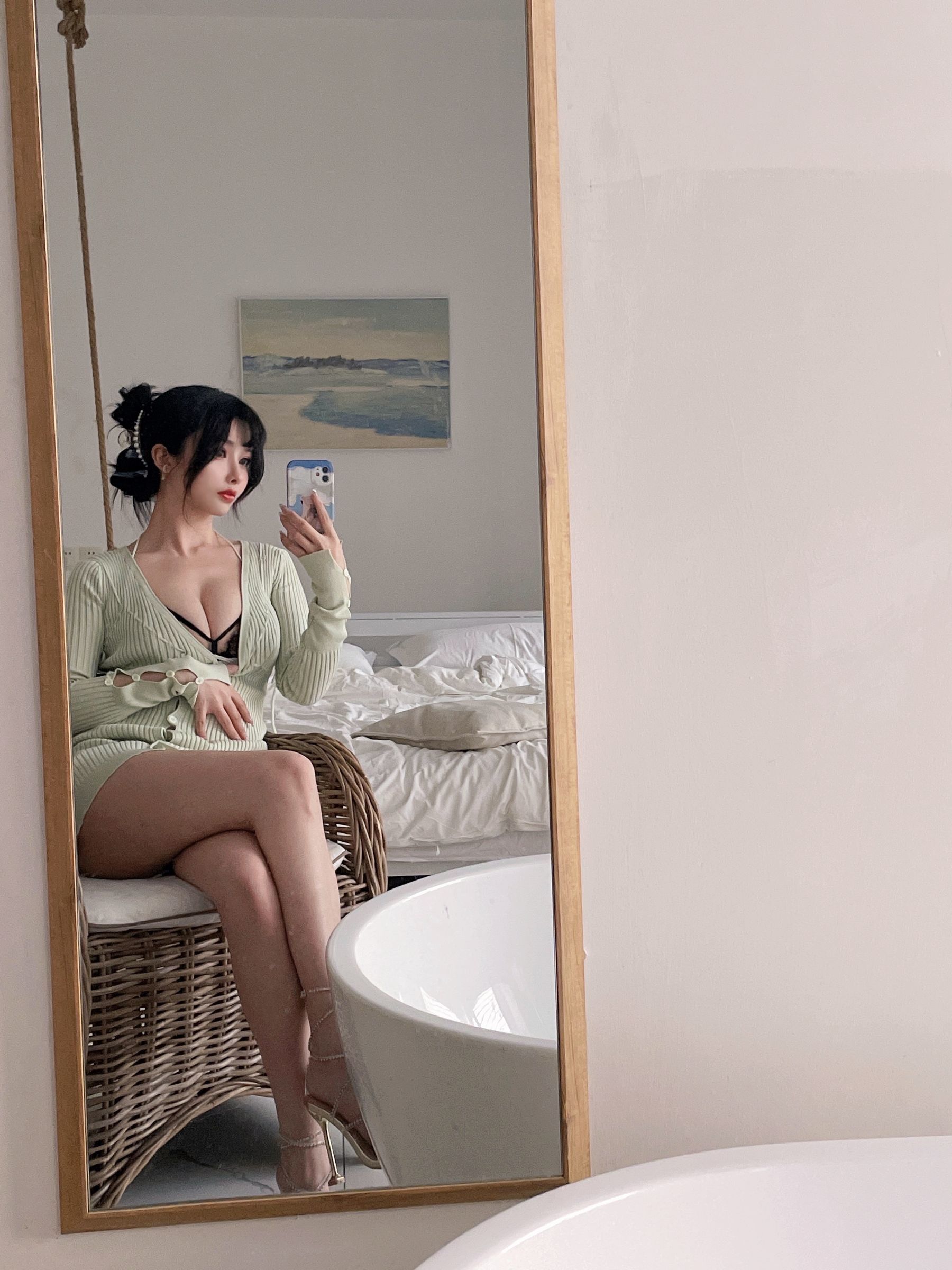 COS福利rioko凉凉子 - 人妻毛衣 第55张