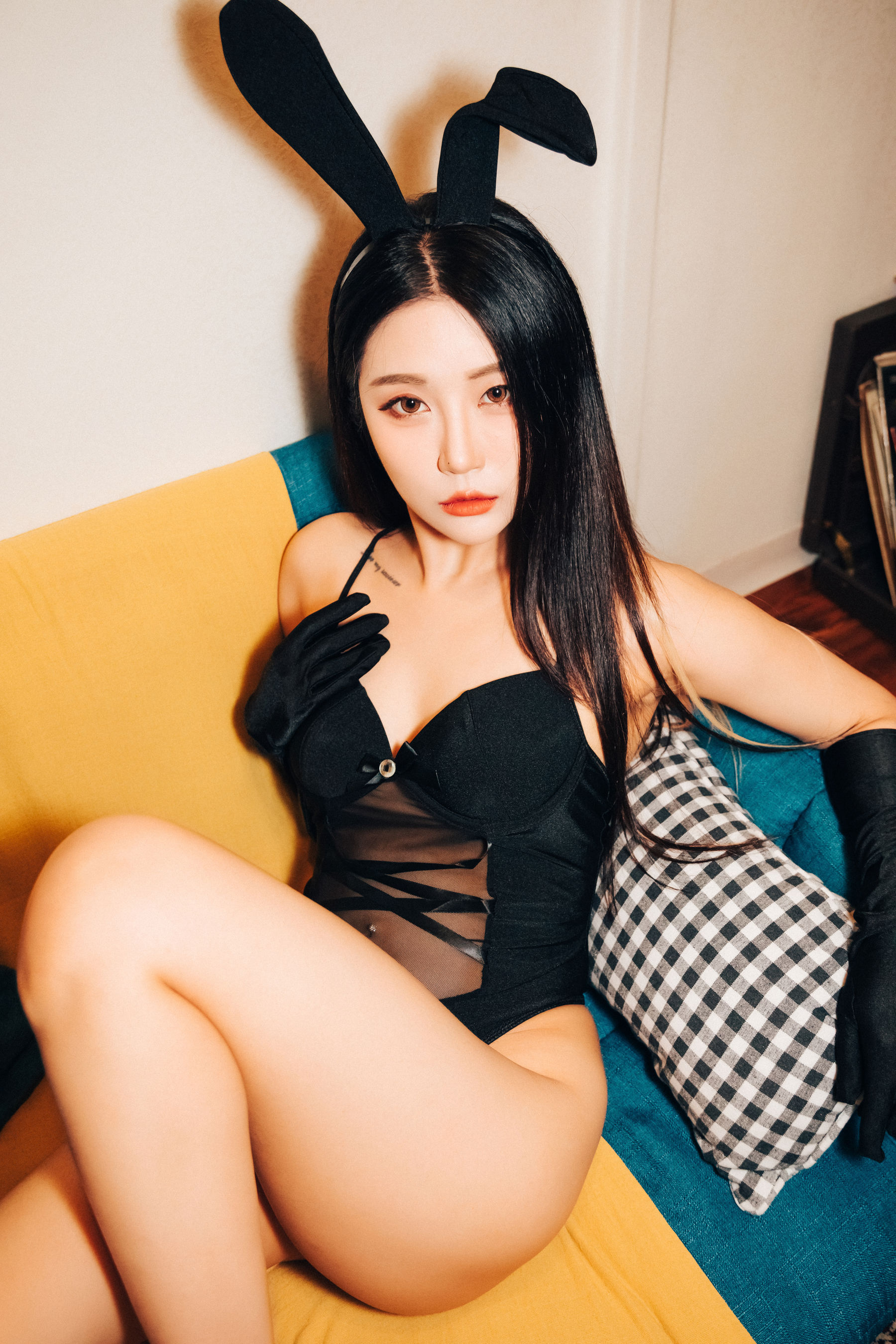 [LOOZY]  Bomi - Roomate 第8张