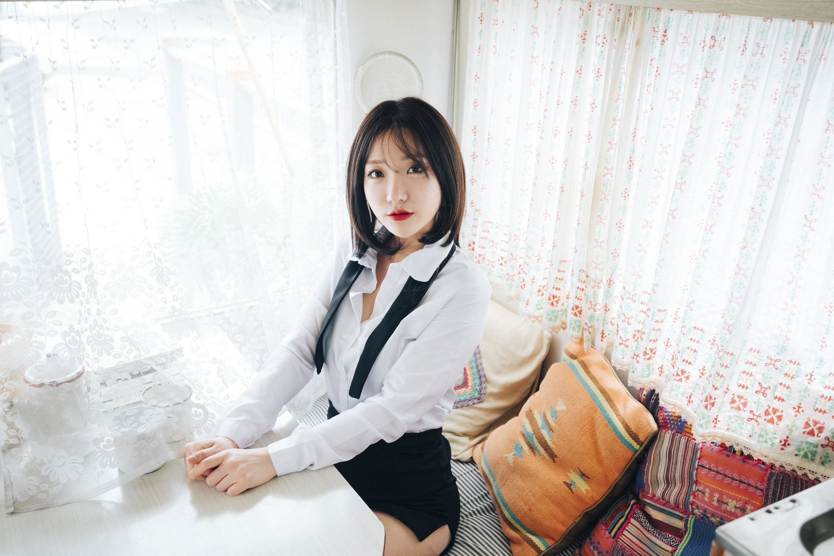[LOOZY] Yeeun - Officegirl's Vacation Vol.2  第2张