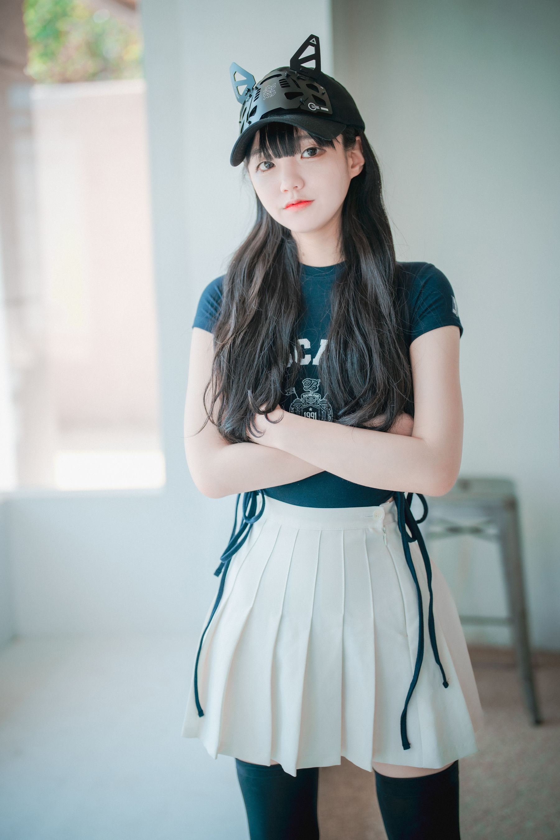 [DJAWA]  Jeong Jenny - Classic Athletic Girl in Navy Blue